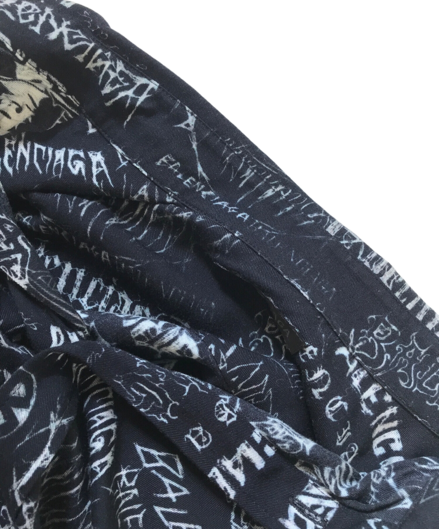 中古・古着通販】BALENCIAGA (バレンシアガ) TPLE7 ロゴプリント長袖