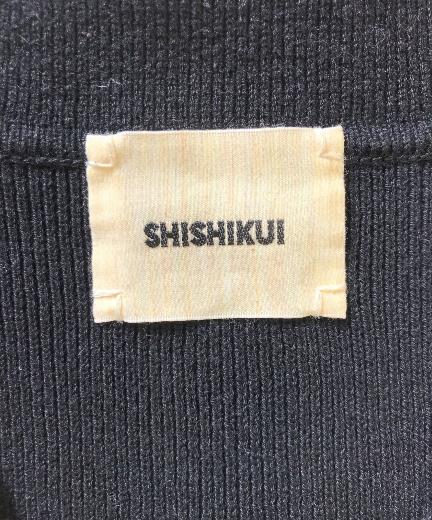 中古・古着通販】SHISHIKUI (シシクイ) オープンカラーニット ブラック