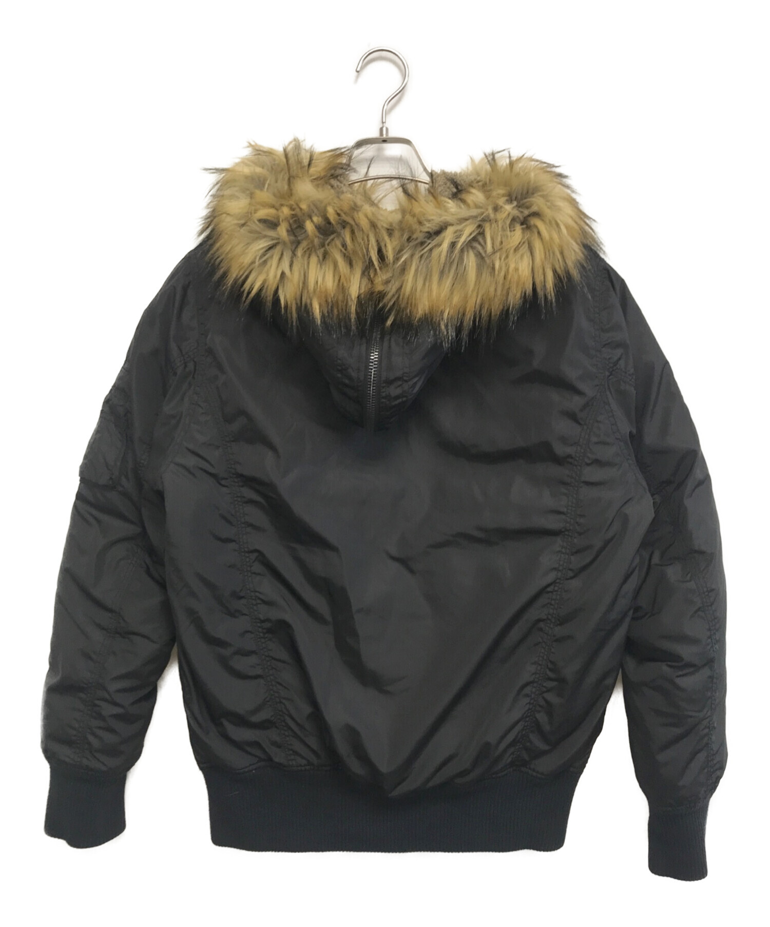 【美品】ディーゼル　N-2B フライトジャケット　中綿ダウンジャケット　黒 中古・古着通販】DIESEL (ディーゼル) N-2Bジャケット ブラック サイズ