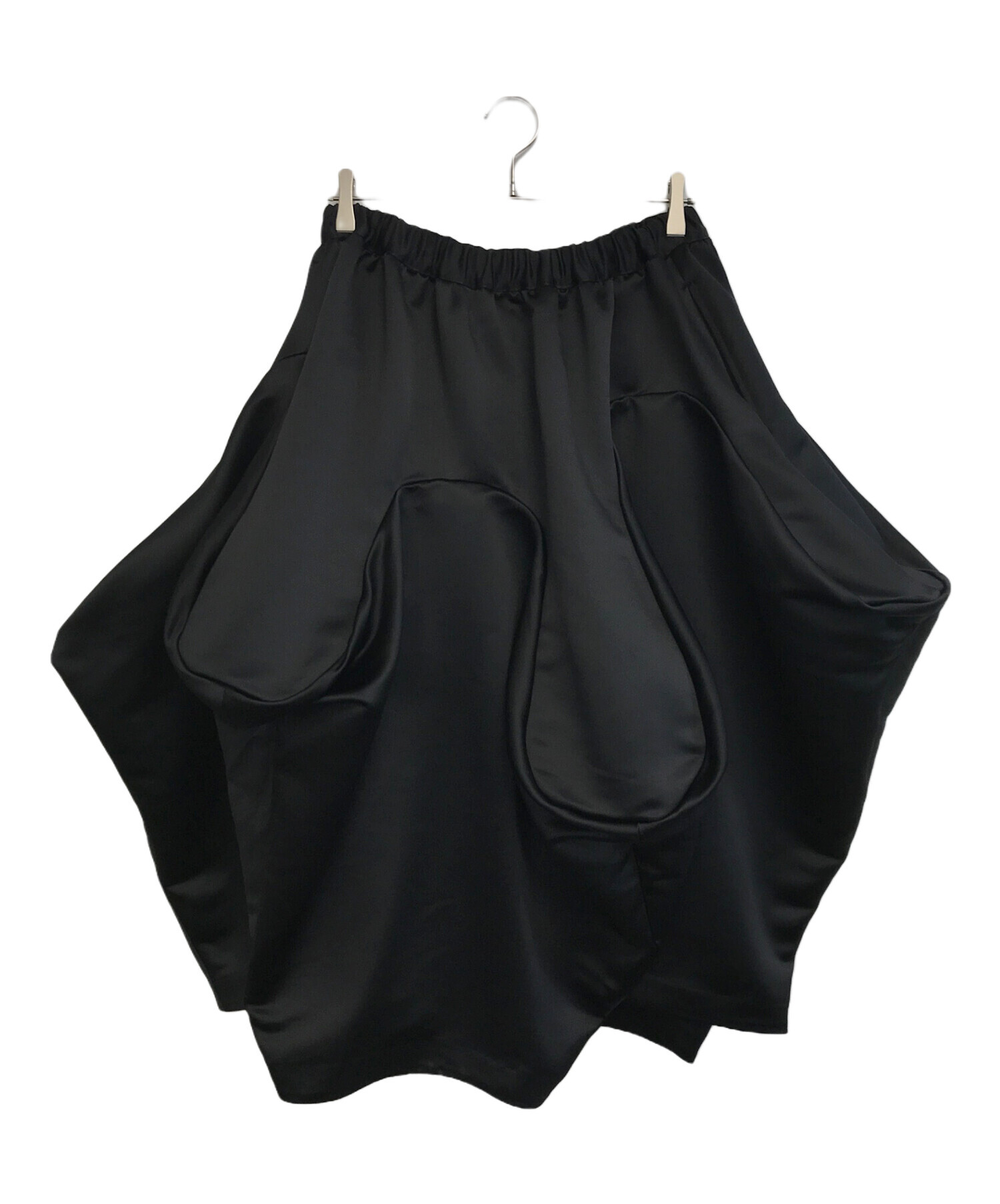 ［25AW］［今シーズン］ コムデギャルソン　本ライン　変形スカート COMME des GARCONS - 美品 コムデギャルソン 本ライン スカート 総刺繍