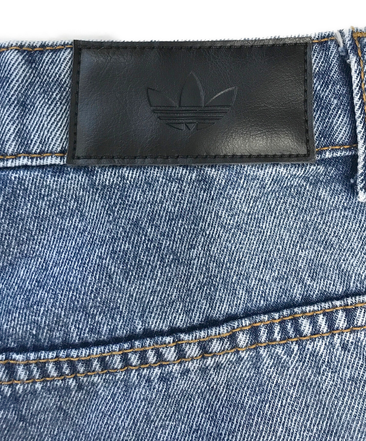 中古・古着通販】adidas (アディダス) デニムパンツ インディゴ サイズ 