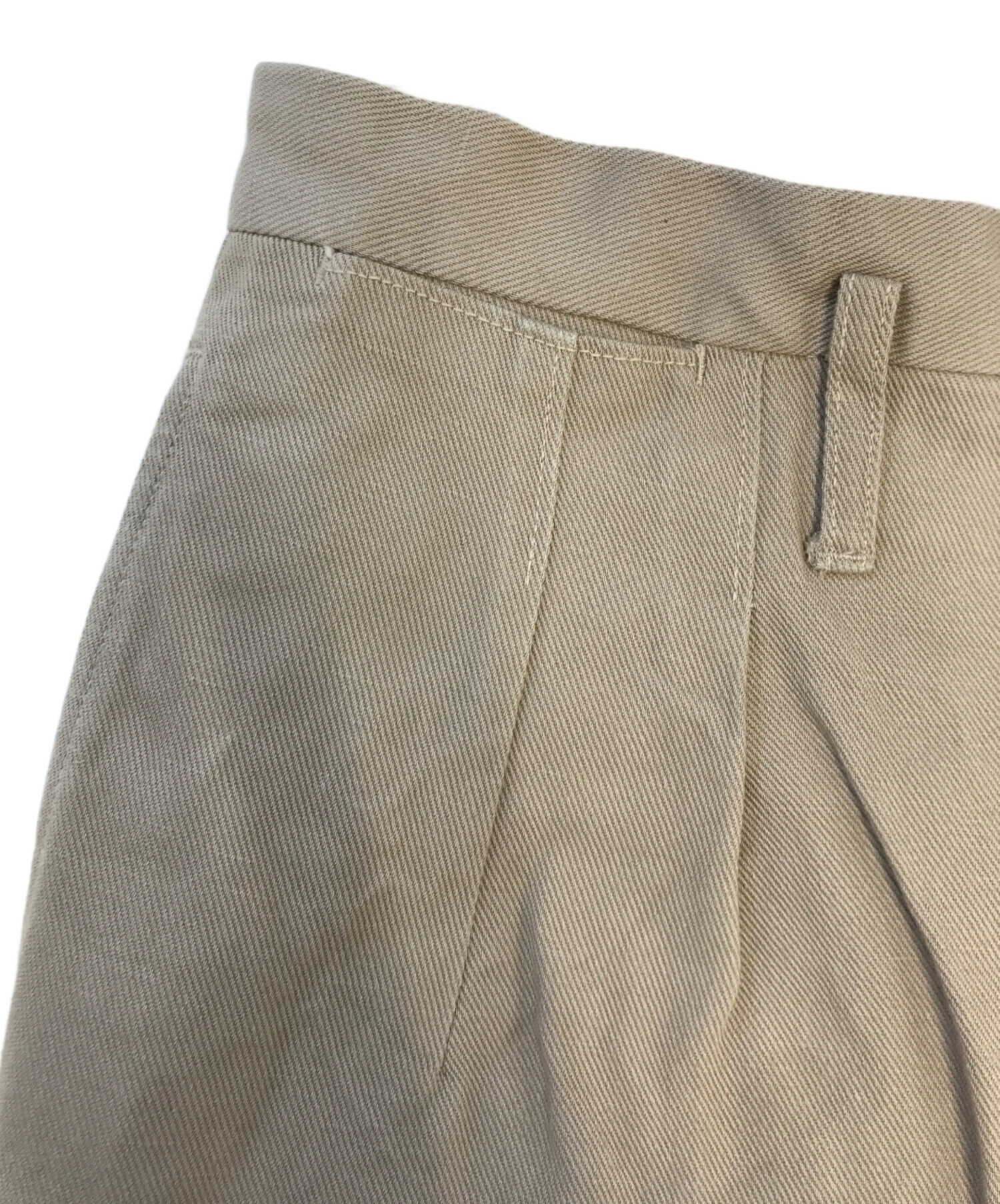 中古・古着通販】ATLAST & CO (アットラスト) タックパンツ ベージュ