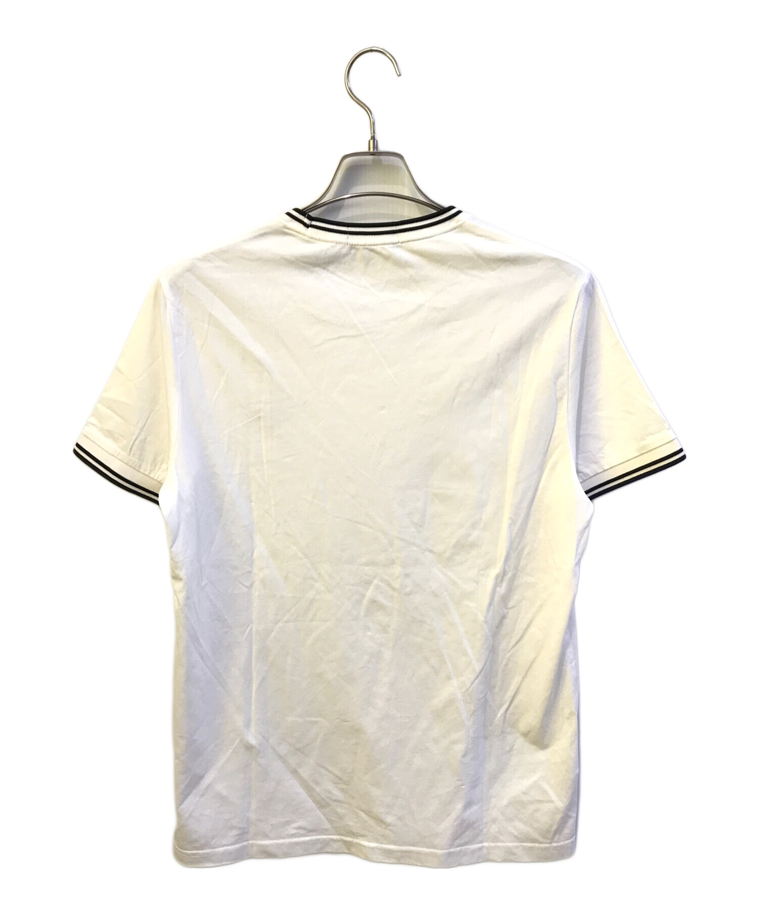 FRED PERRY フレッドペリー/レーストップカットソー/オフホワイト/Aランク/81【中古】 中古・古着通販】FRED PERRY (フレッドペリー) ロゴ刺繍Tシャツ