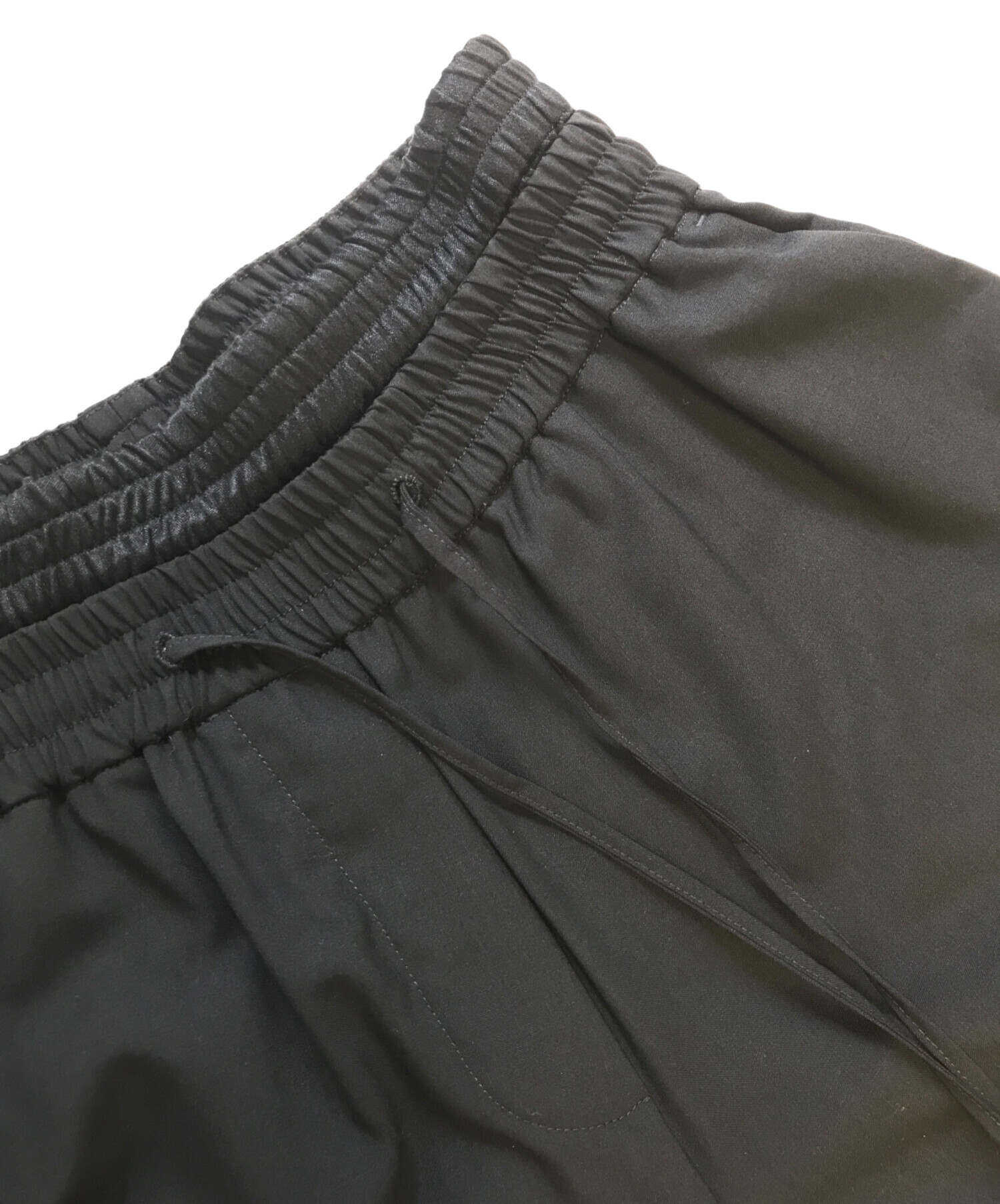 中古・古着通販】LOEWE (ロエベ) Cropped trousers in wool ブラック 