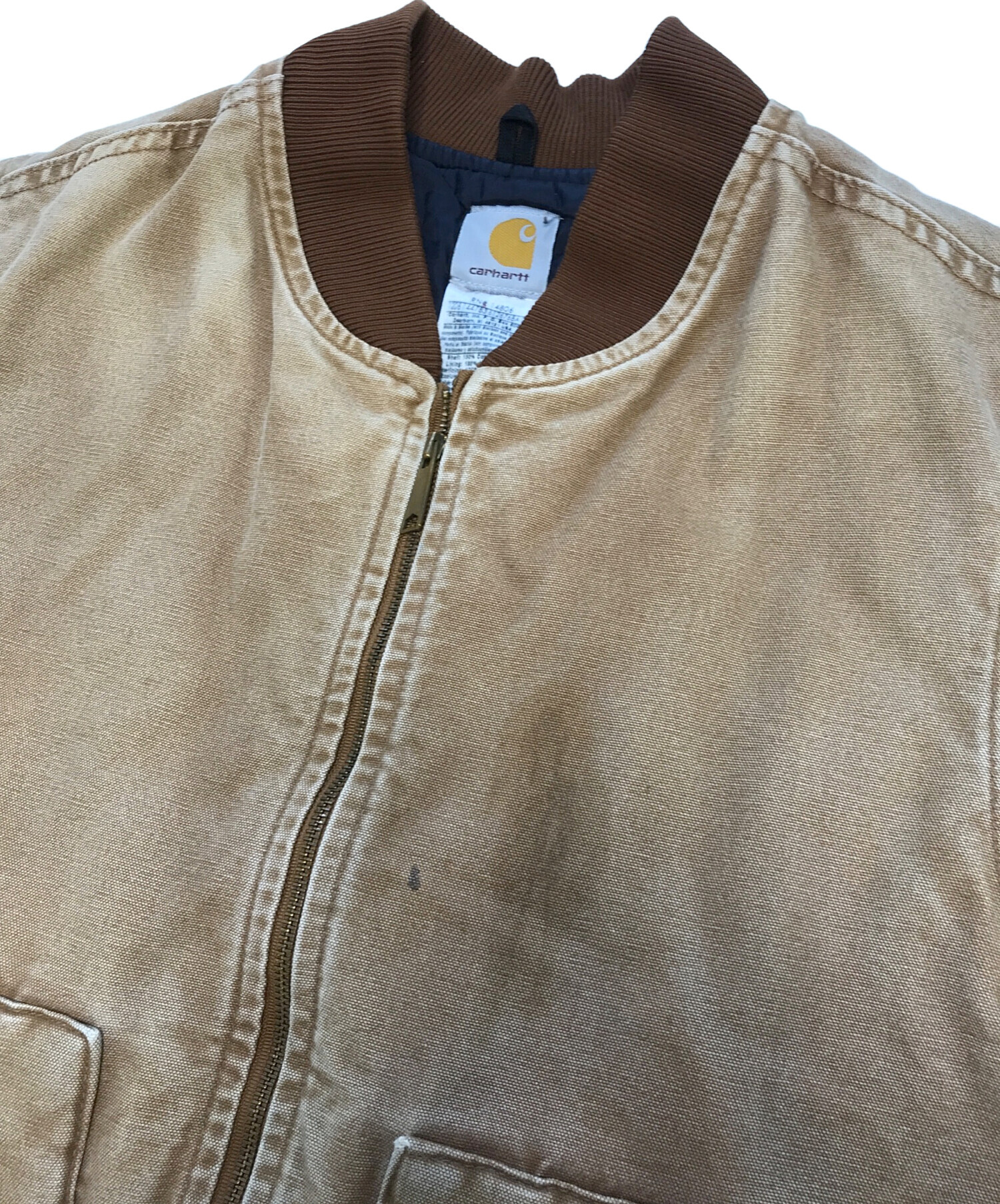中古・古着通販】CarHartt (カーハート) ダック地中綿ベスト ブラウン
