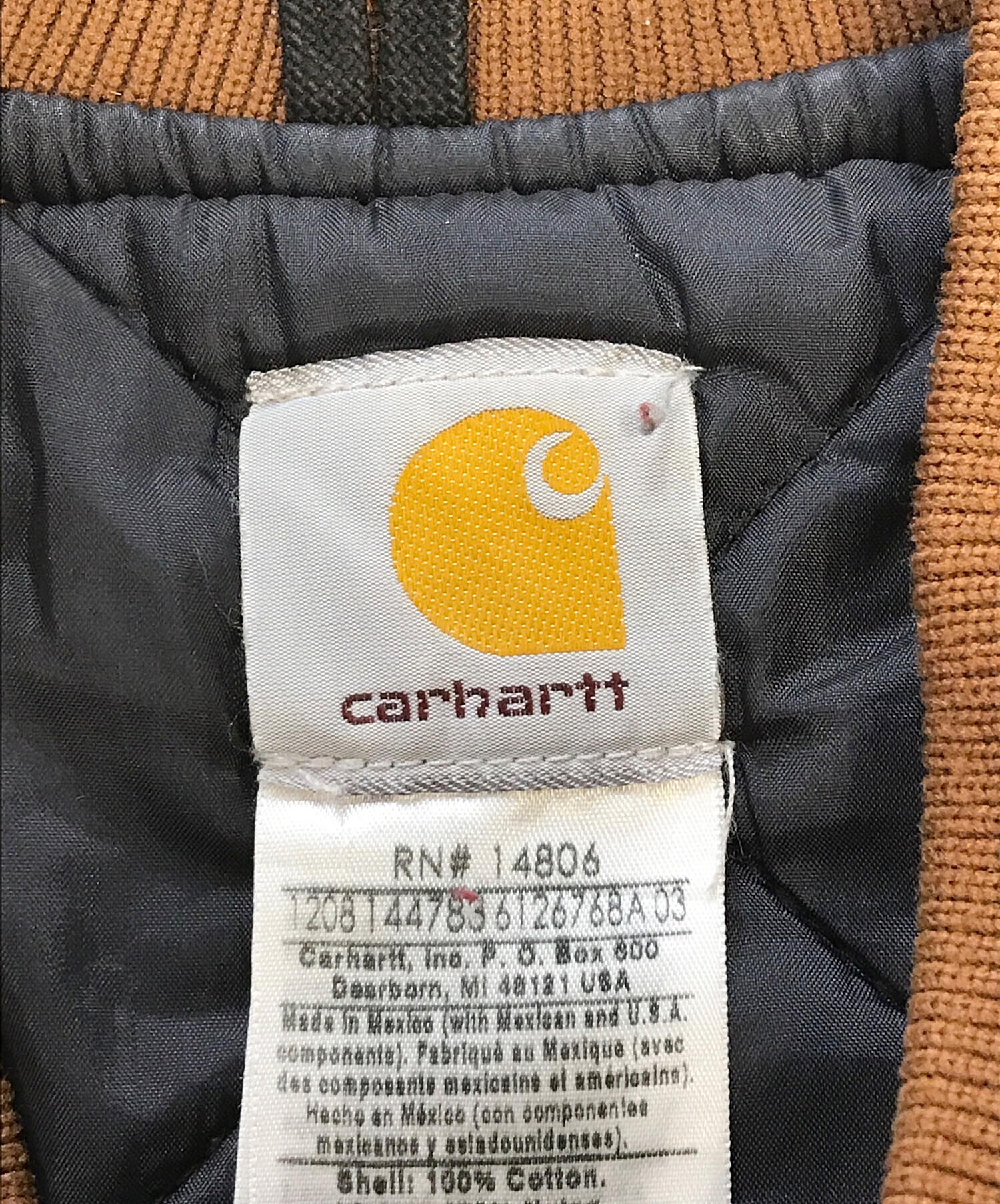 中古・古着通販】CarHartt (カーハート) ダック地中綿ベスト ブラウン