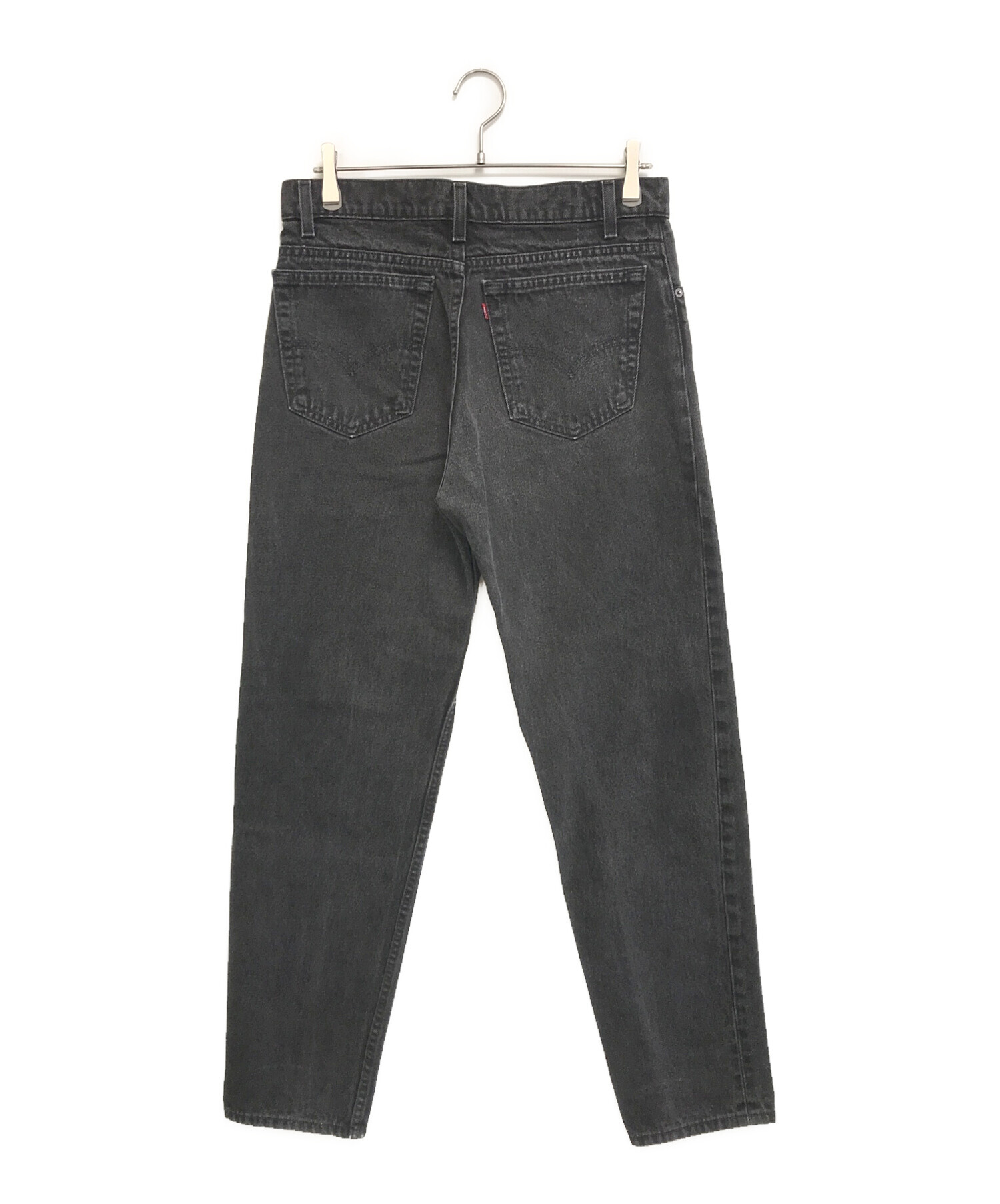 【USA製】Levi's 550 先染めブラック デニム W32 L30 中古・古着通販】LEVI'S (リーバイス) 550 後染めブラックデニム