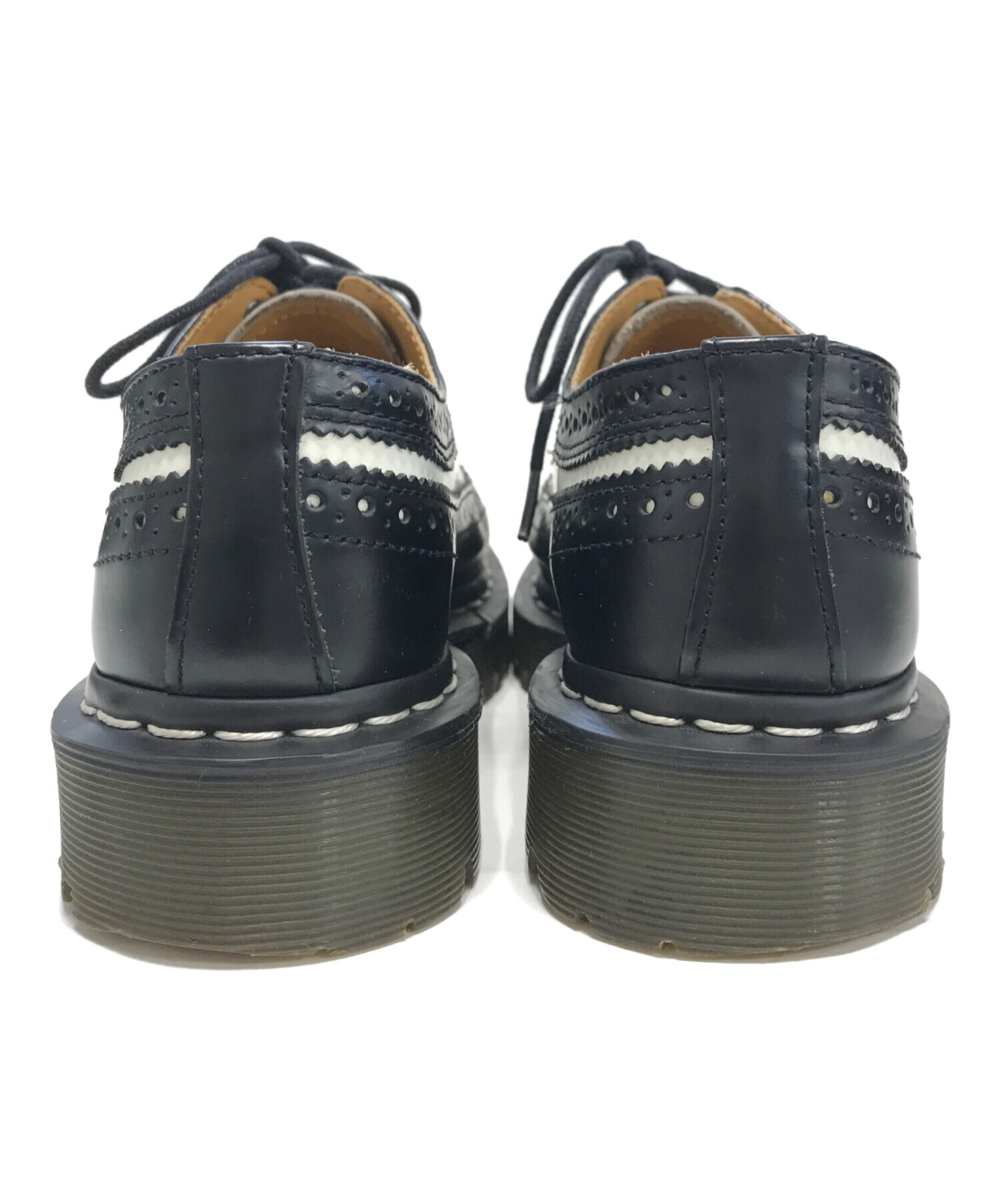 Dr. Martens ウィングチップ シューズ ブラック ホワイト 中古・古着通販】Dr.Martens (ドクターマーチン) ウィングチップ