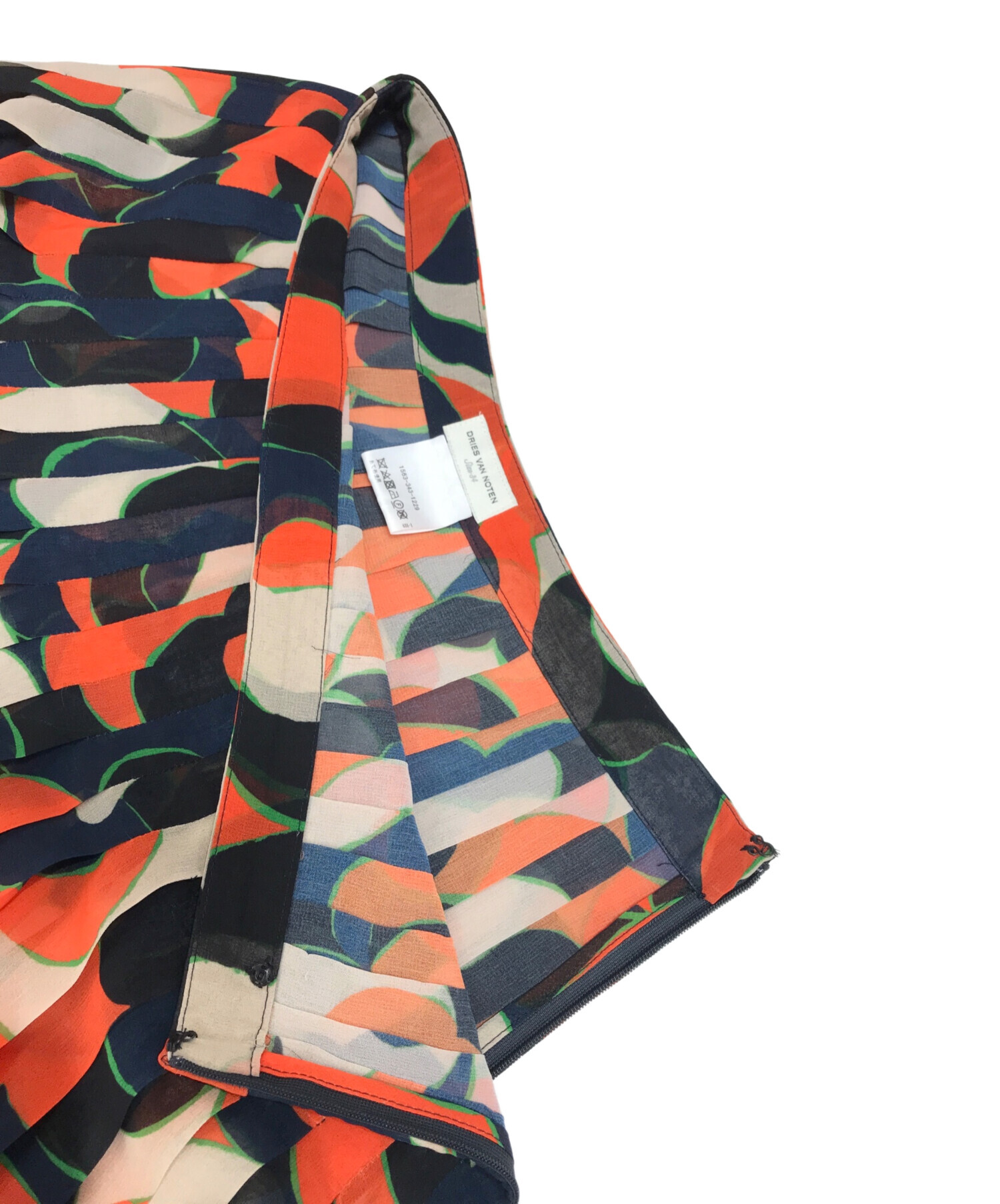 DRIES VAN NOTEN プリーツスカート マルチカラー 36 中古・古着通販】DRIES VAN NOTEN (ドリスヴァンノッテン) 総柄