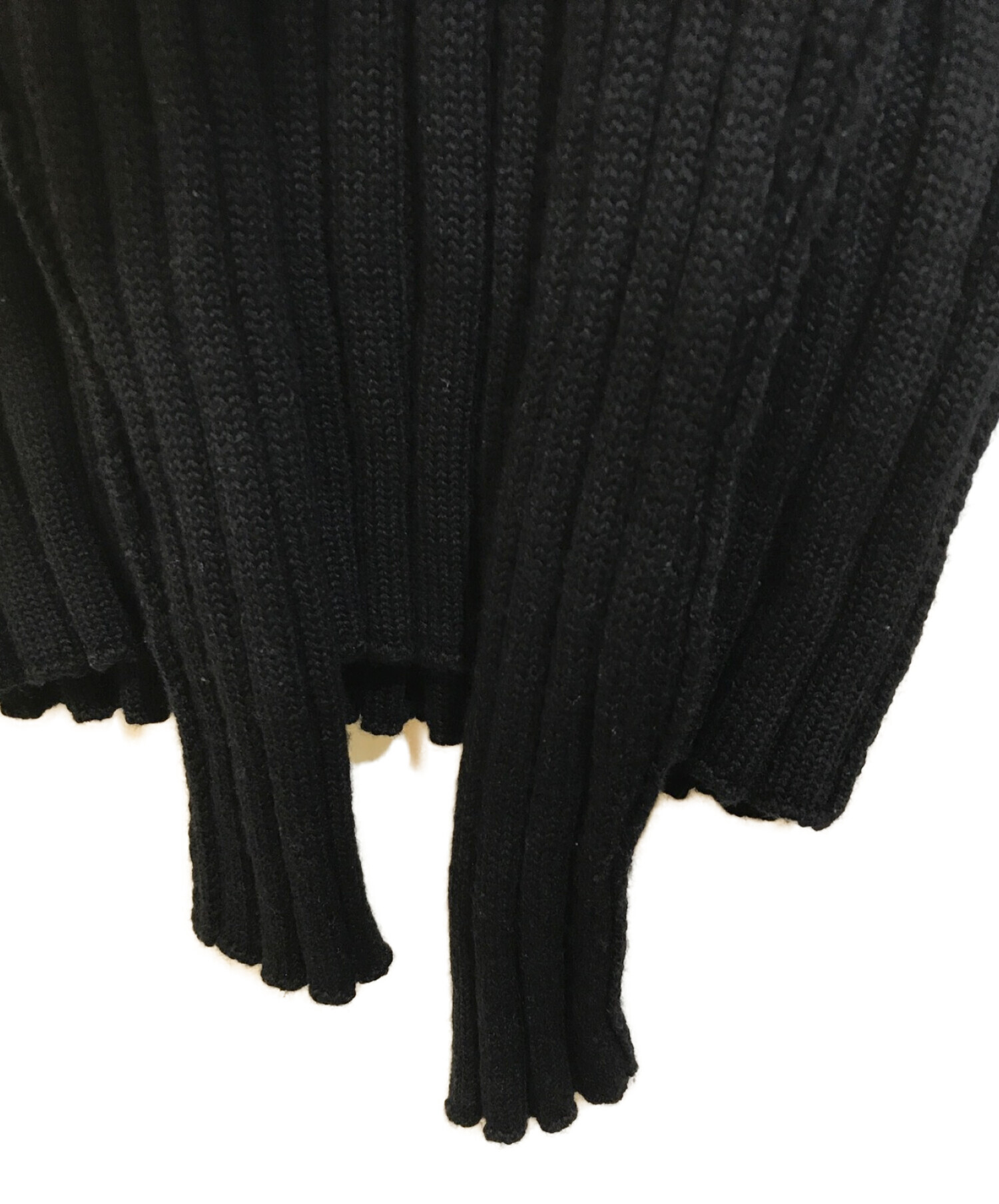 中古・古着通販】DOLCE & GABBANA (ドルチェ＆ガッバーナ) Vネック