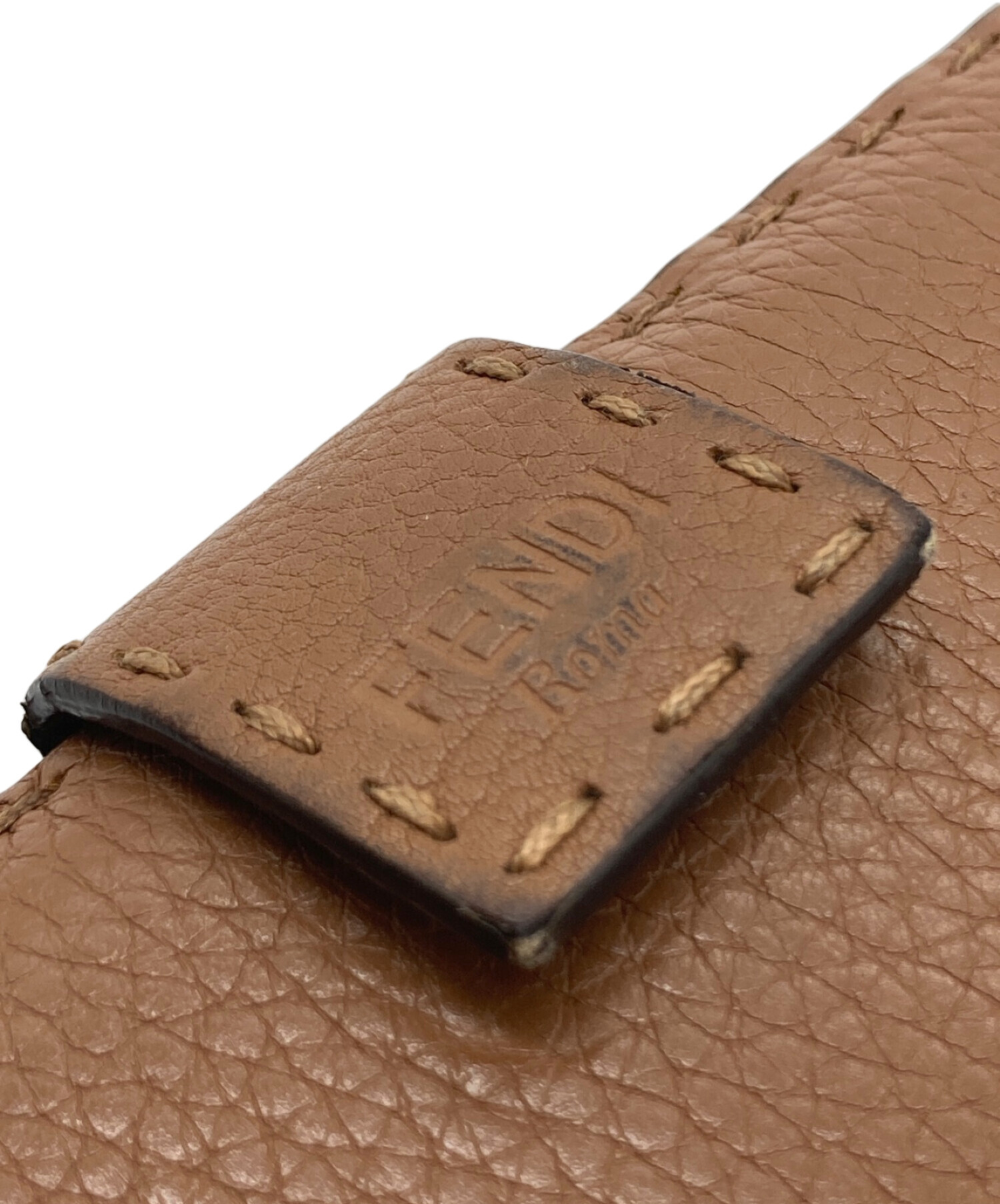 中古・古着通販】FENDI (フェンディ) 長財布 ブラウン｜ブランド・古着