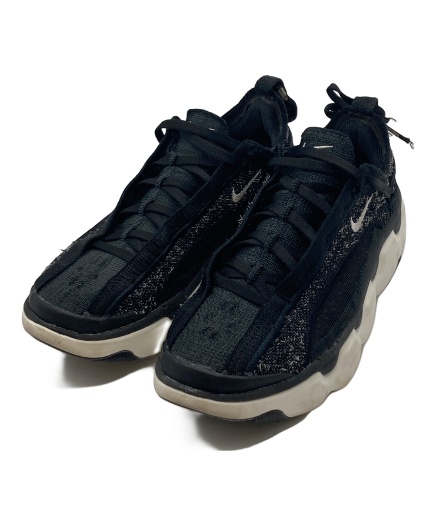 中古・古着通販】NIKE (ナイキ) WMNS FLYKNIT BLOOM ブラック サイズ 