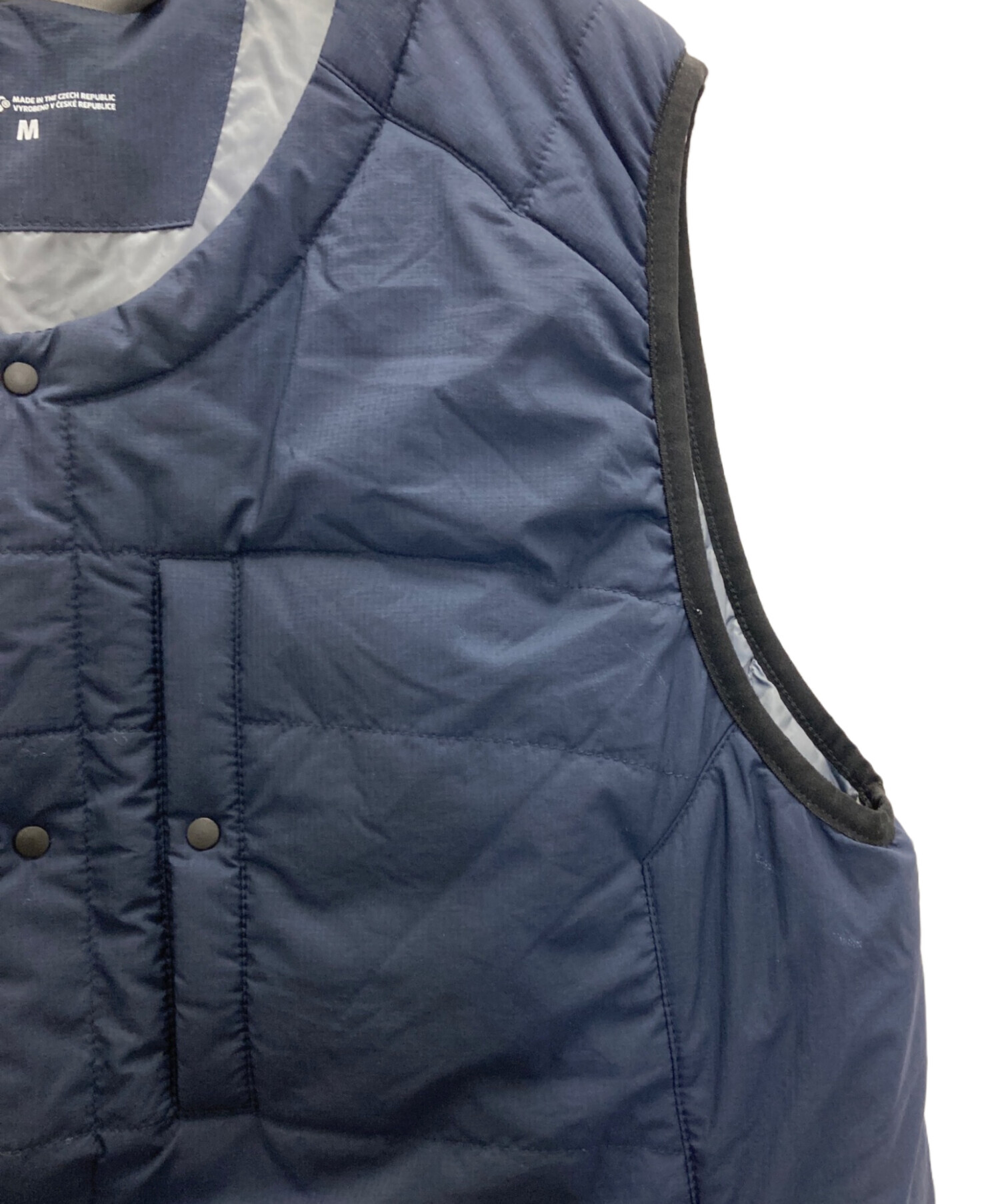 ティラック　ダウンフードベスト 中古・古着通販】TILAK (ティラック) ダウンベスト ネイビー