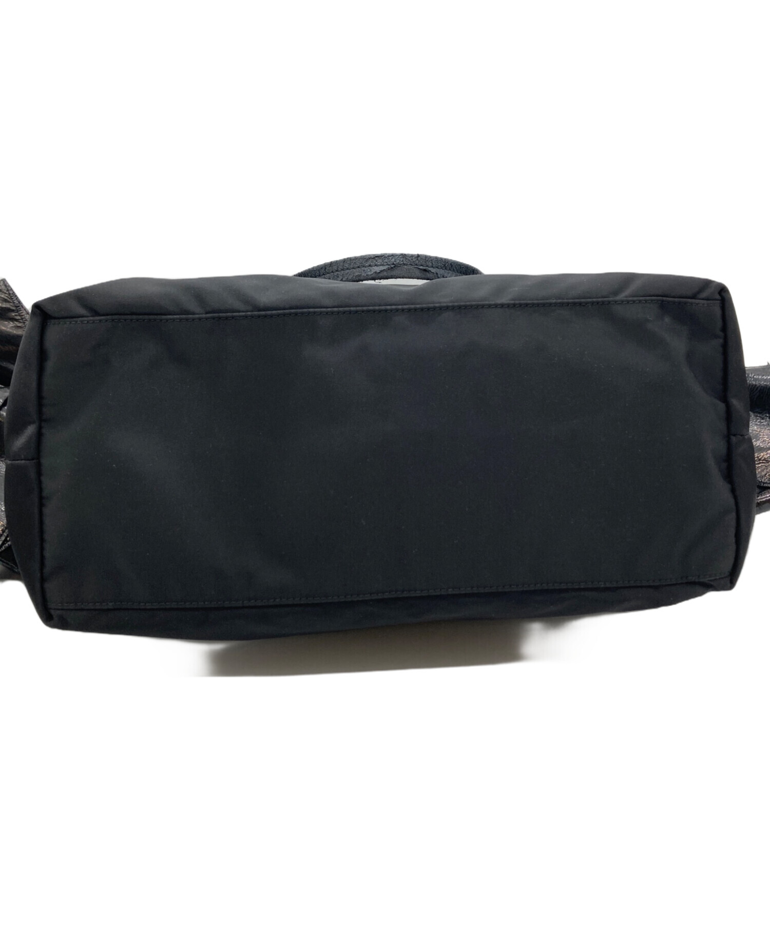 中古・古着通販】PRADA (プラダ) エナメルサイドリボンハンドバッグ 