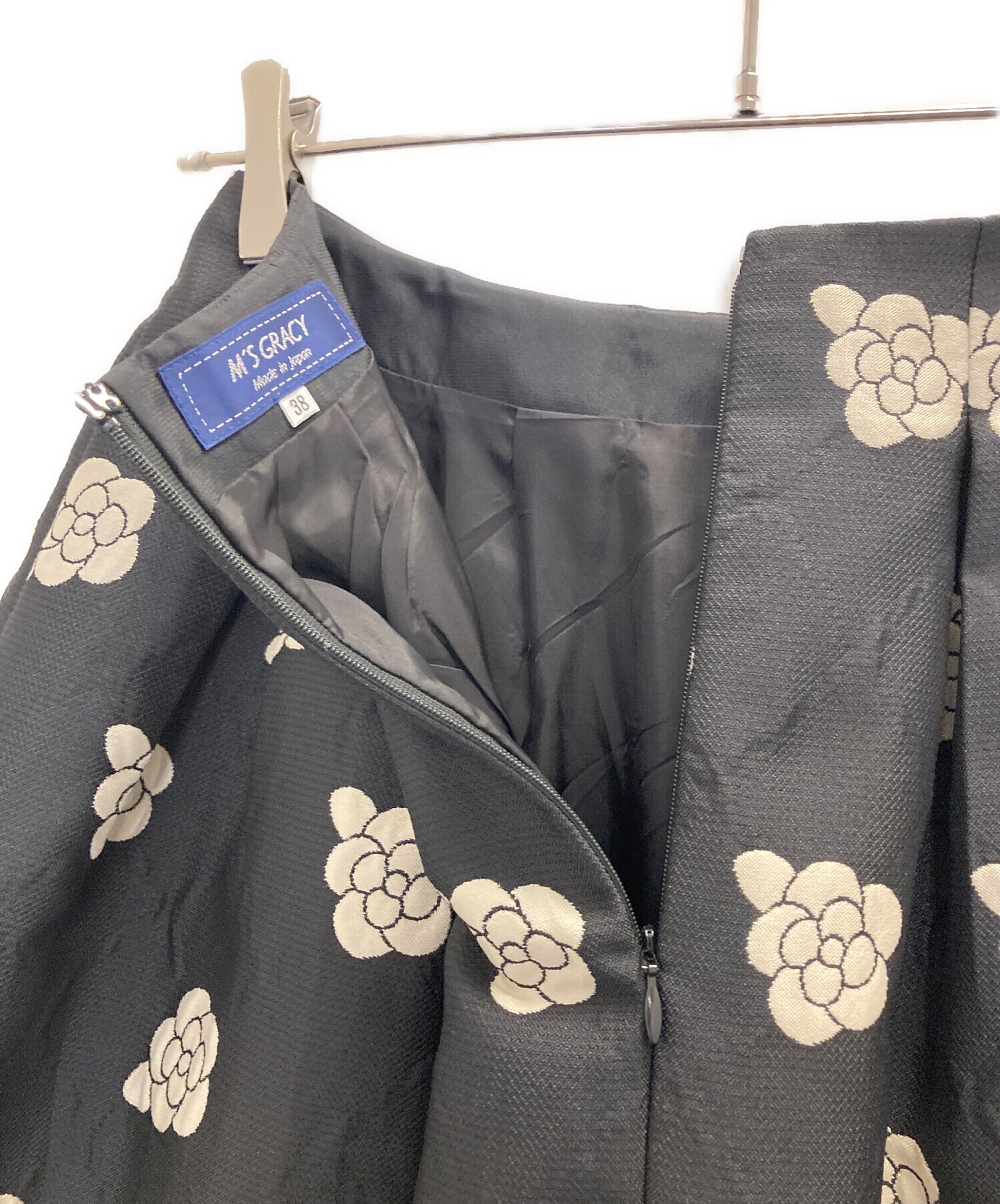 中古・古着通販】M'S GRACY (エムズグレイシー) フラワーモチーフ