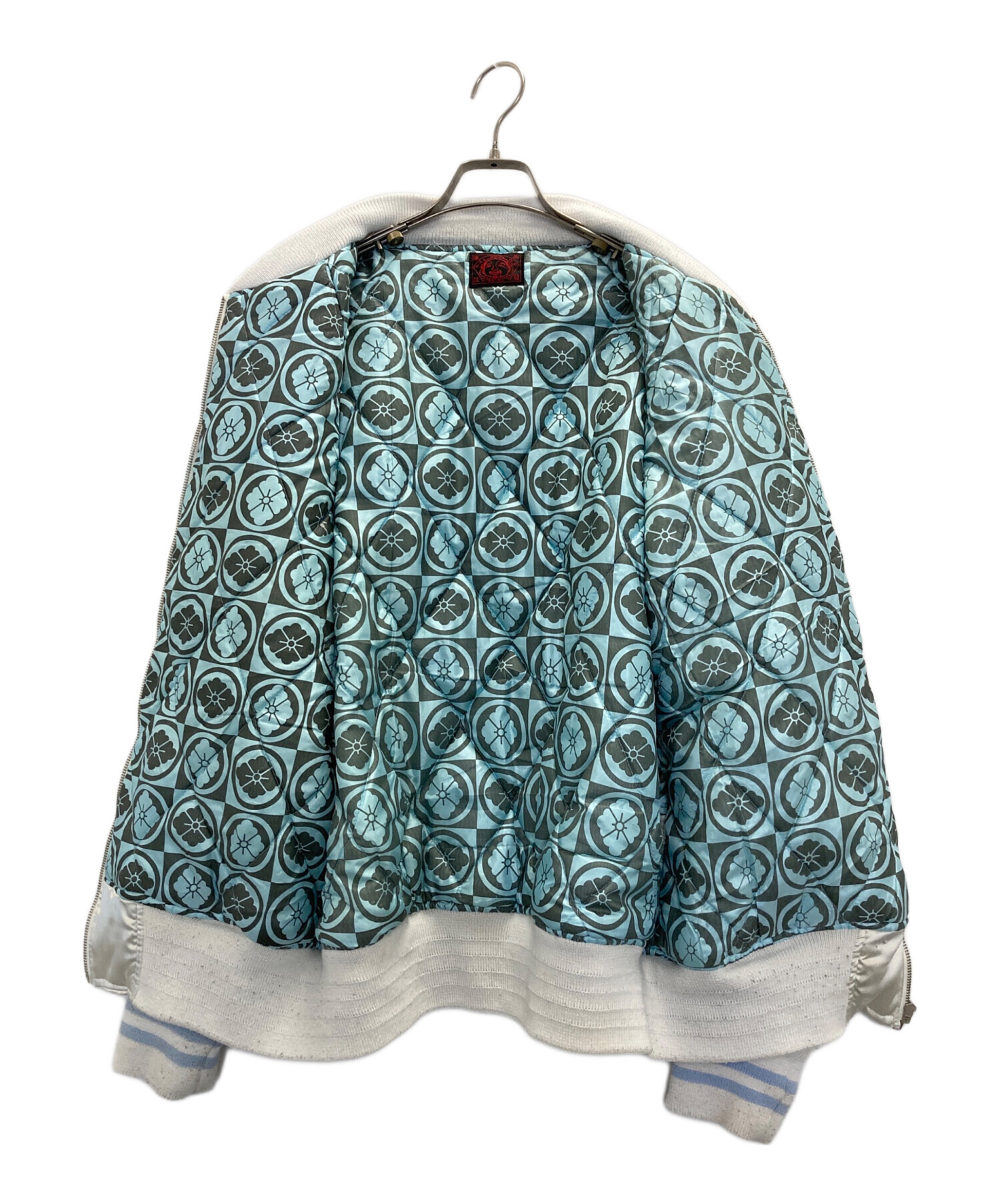 ラスト1着　新品未使用　エヴィス　EVISU　スカジャン　フェニックス　刺繍 EVISUアーカイブ刺繍レギュラーフィットパッドスカジャン