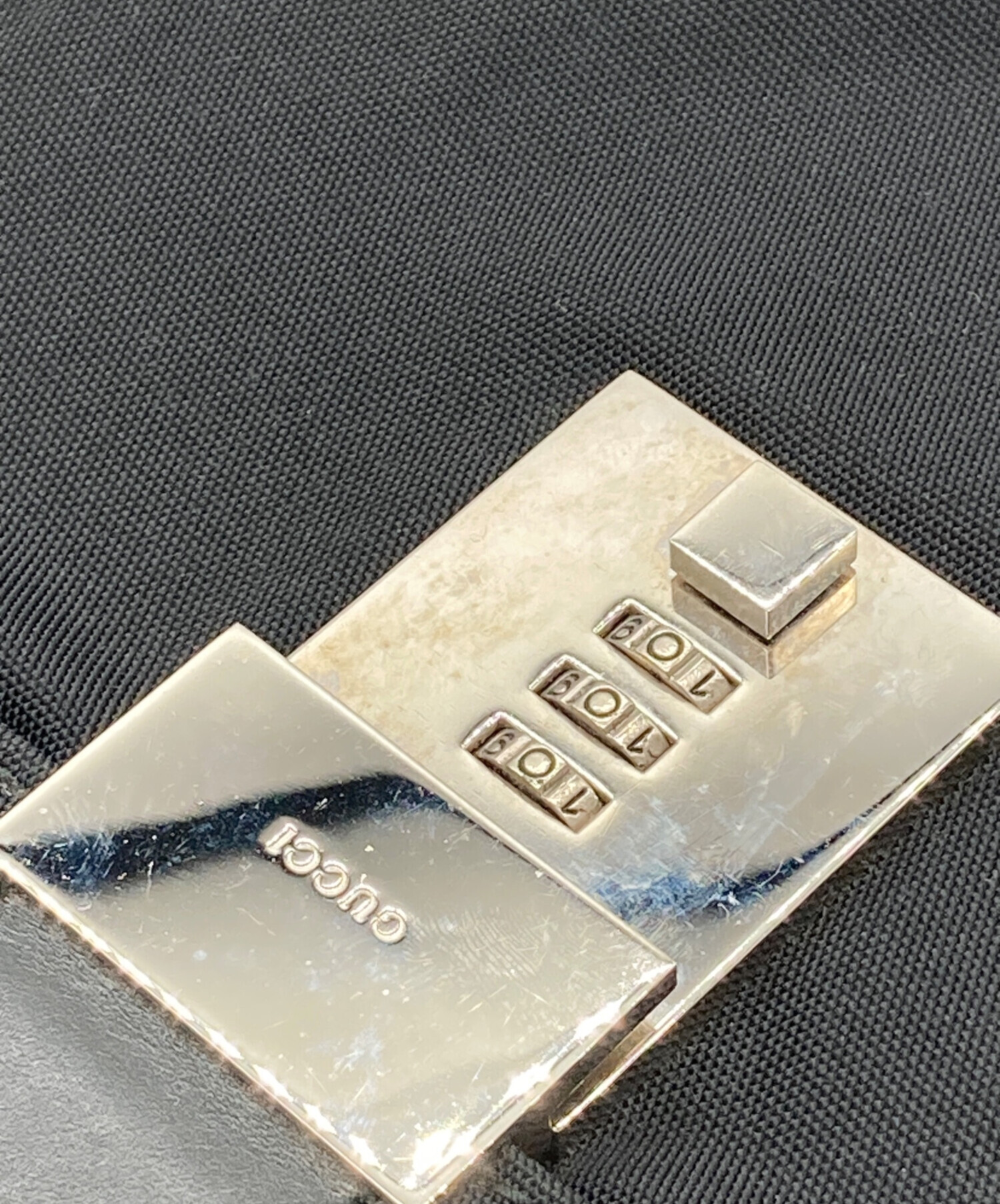 《美品》 GUCCI(グッチ)ブリーフケース　ダイヤルロック 中古・古着通販】GUCCI (グッチ) ダイヤルロックブリーフケース