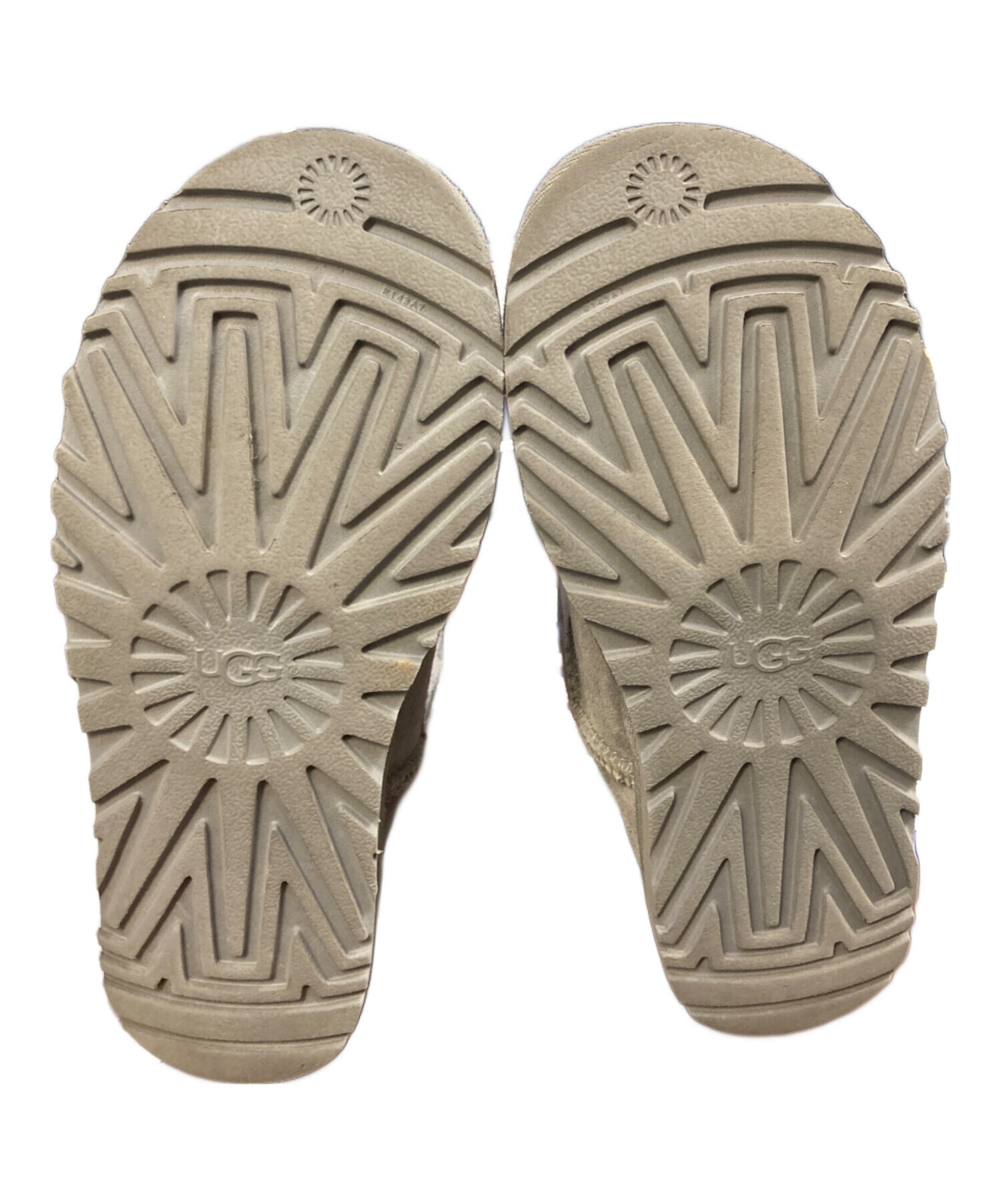 中古・古着通販】UGG (アグ) Classic Mini II グレー サイズ:24cm