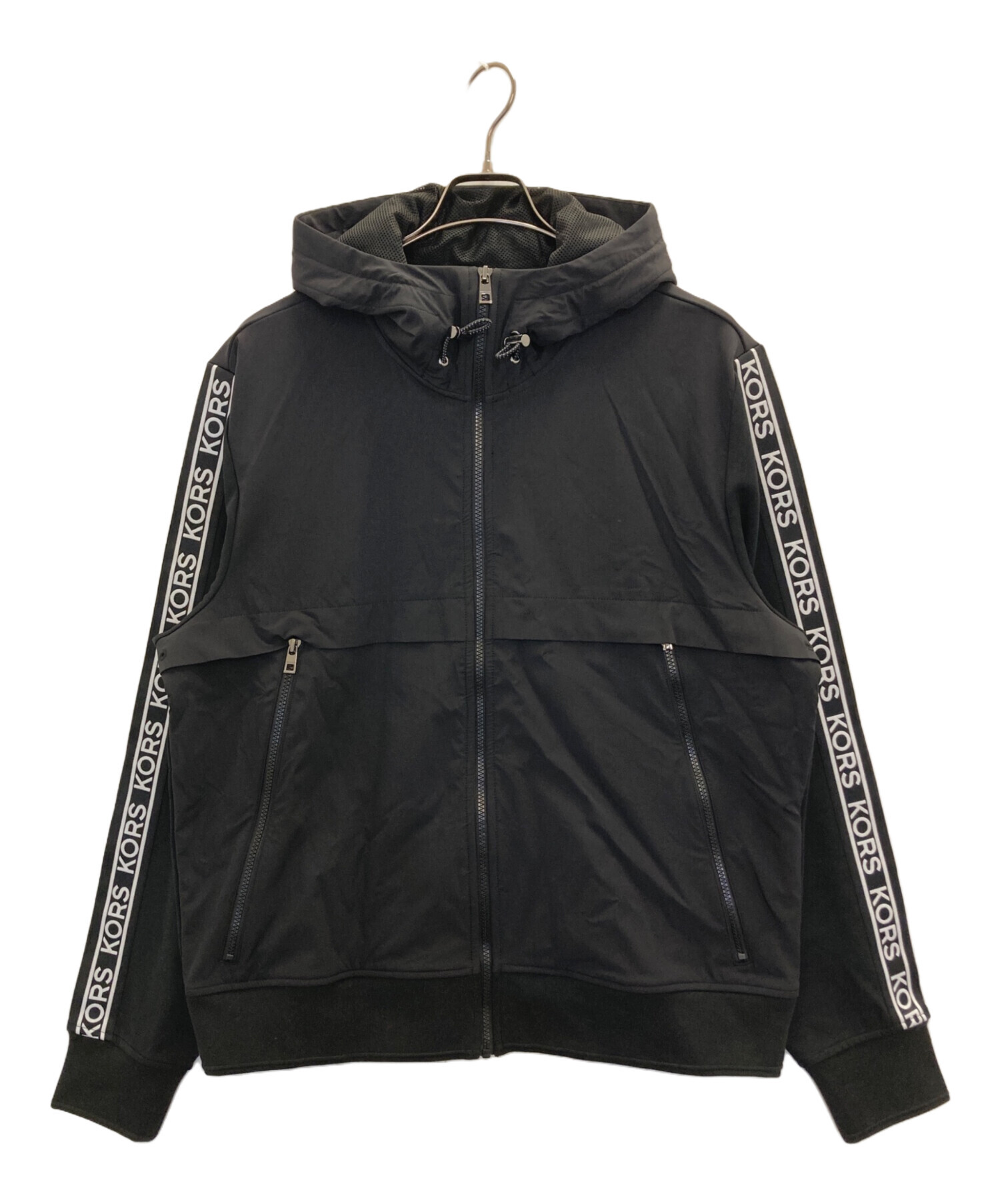 Michael Kors ロゴ入りジャケット Logo Print Metallic Stretch Knit Half-Zip Jacket in BLACK/SILVER