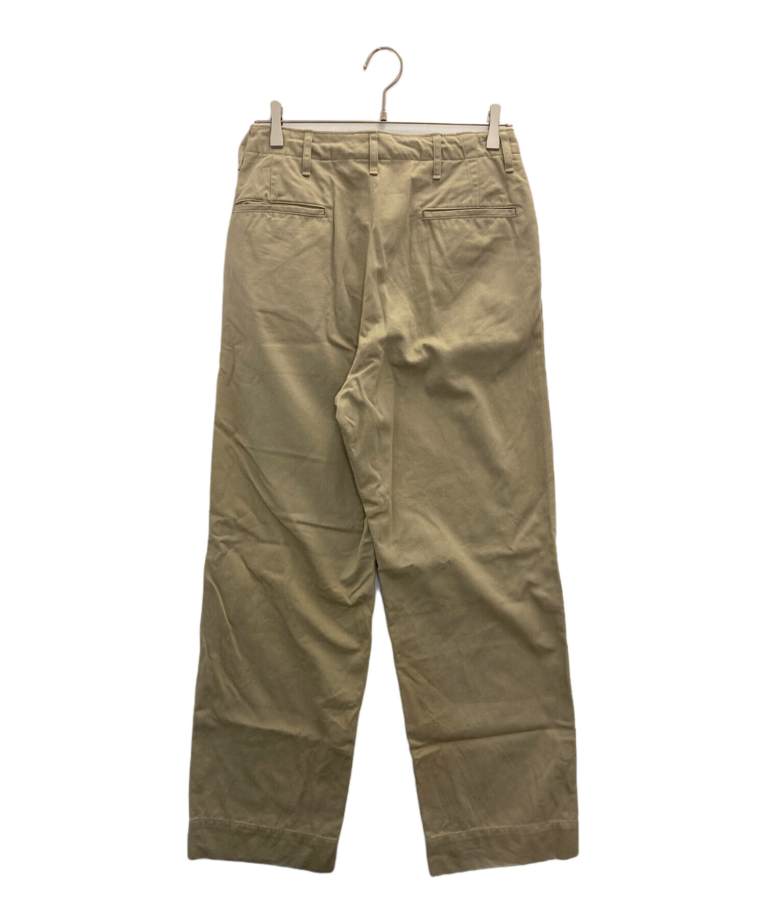 中古・古着通販】COMOLI (コモリ) KHAKI チノパンツ ベージュ サイズ:1