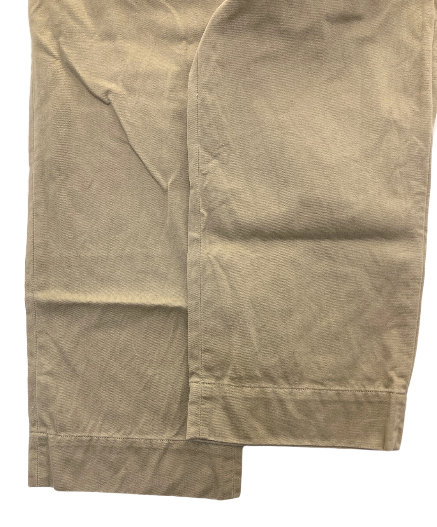 中古・古着通販】COMOLI (コモリ) KHAKI チノパンツ ベージュ サイズ:1