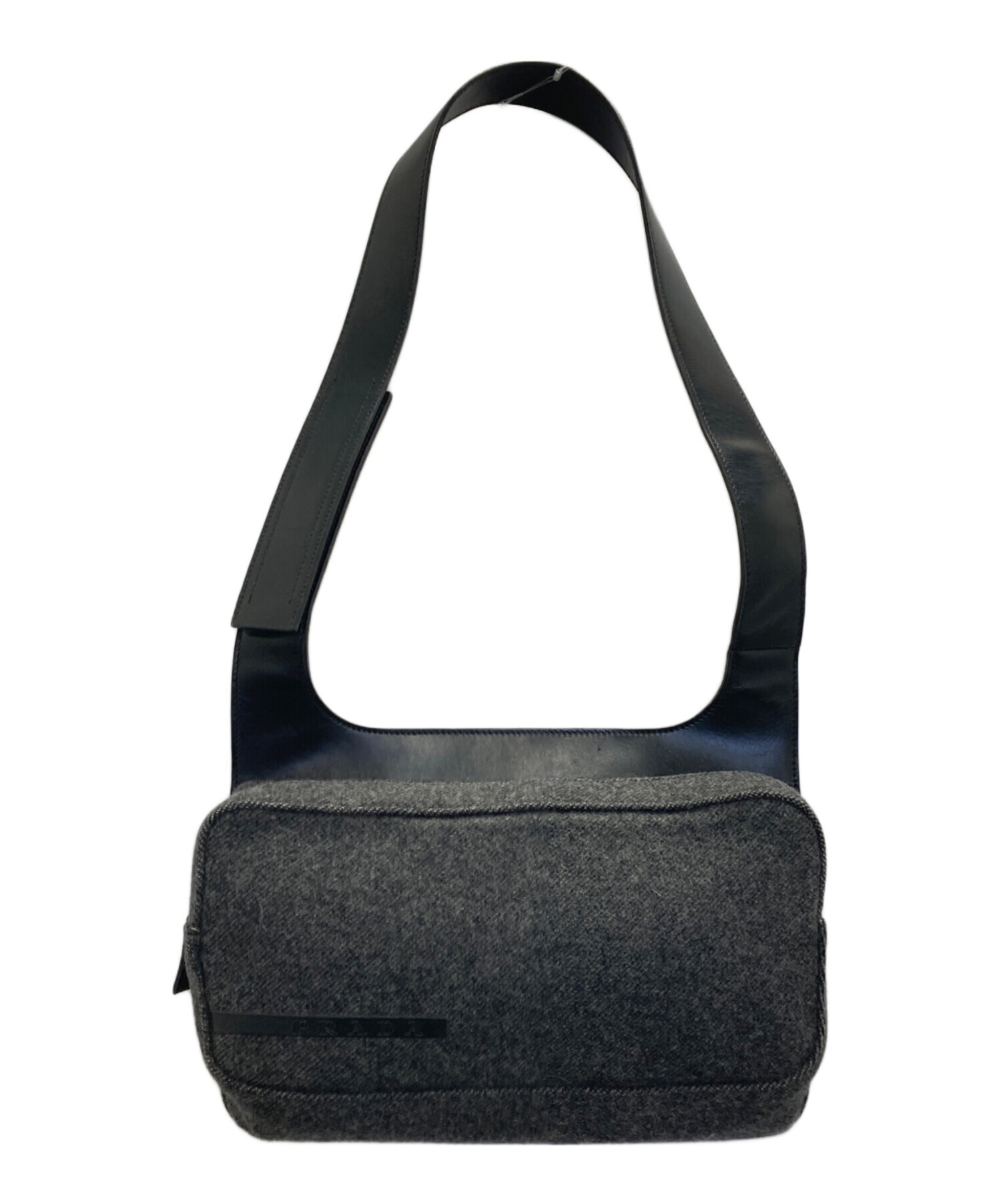 【美品】PRADA プラダスポーツ　カメラバッグ　ウール　ダークグレー　黒 中古・古着通販】PRADA SPORTS (プラダスポーツ) ウールショルダー