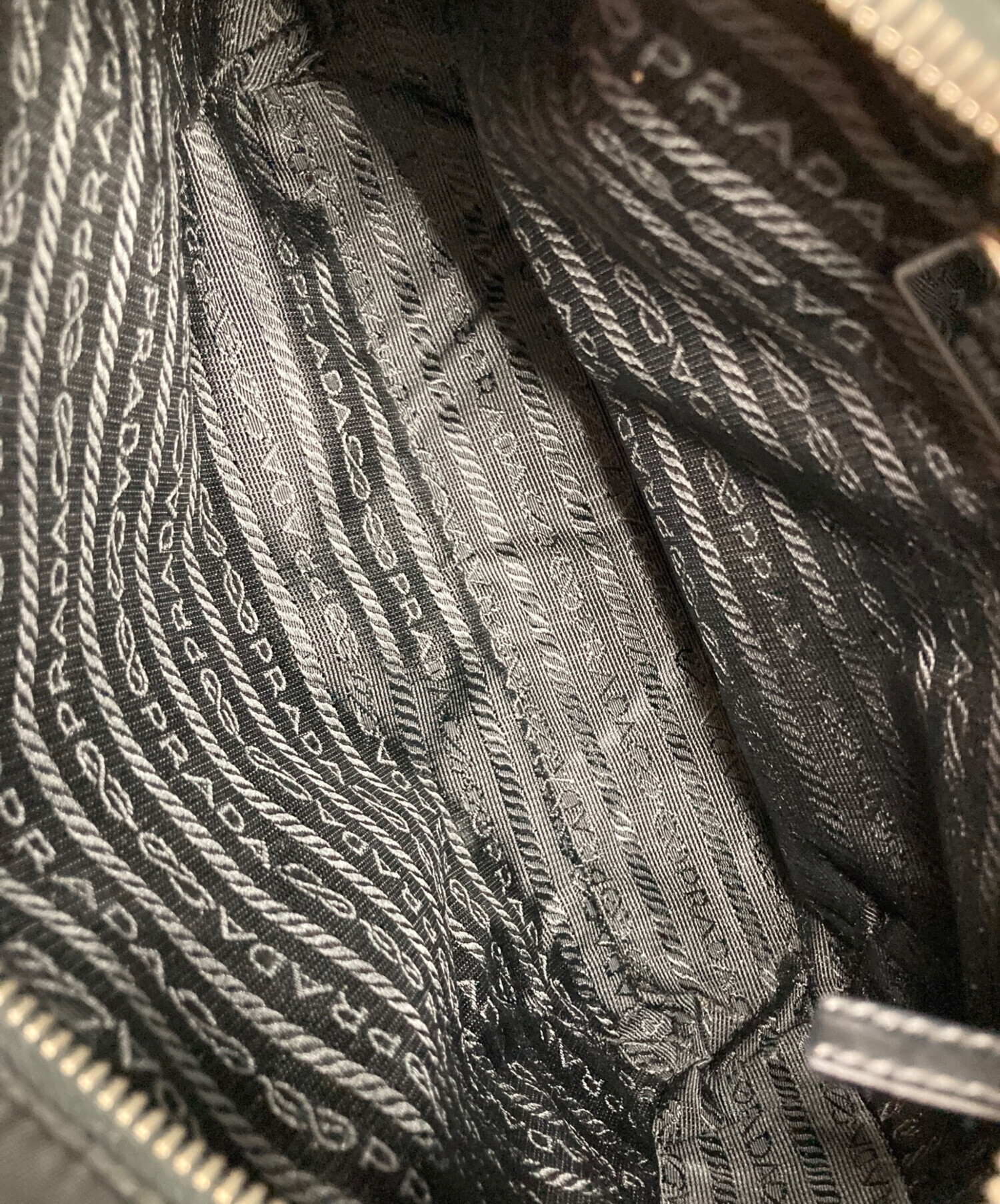 中古・古着通販】PRADA (プラダ) 三角ロゴナイロントートバッグ