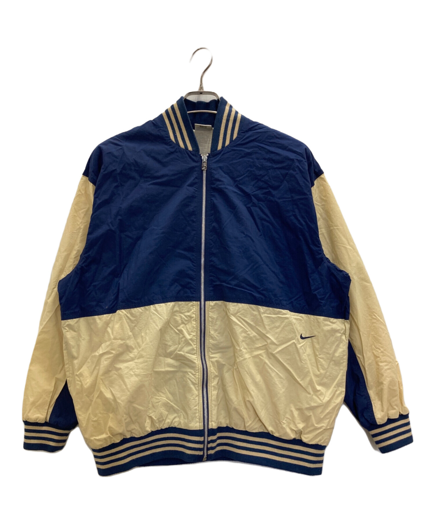 中古・古着通販】NIKE (ナイキ) バックロゴバーシティジャケット