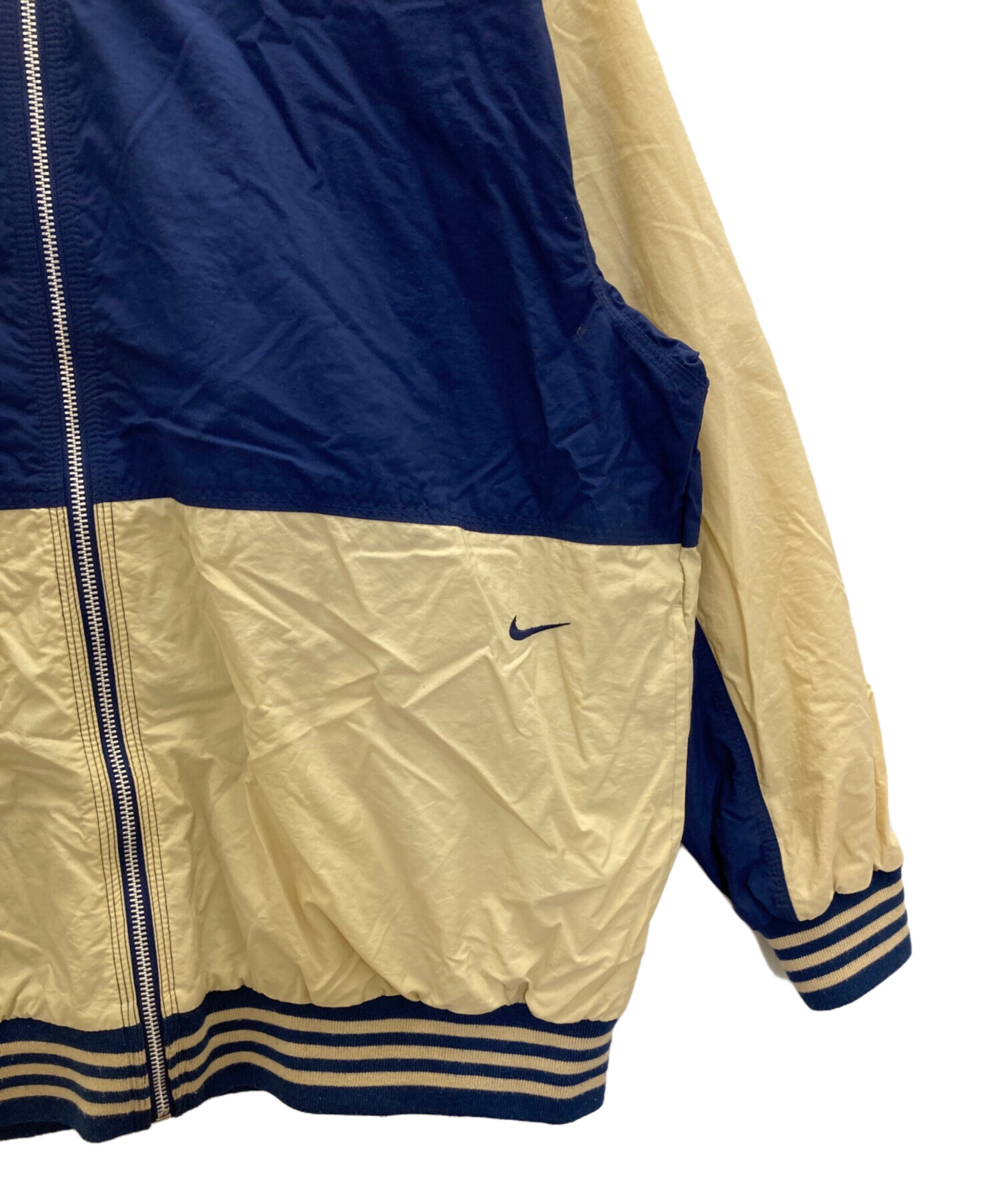 中古・古着通販】NIKE (ナイキ) バックロゴバーシティジャケット