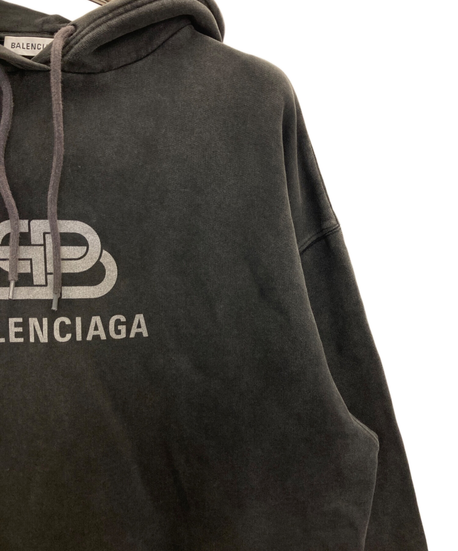 中古・古着通販】BALENCIAGA (バレンシアガ) BBロゴパーカー ブラック