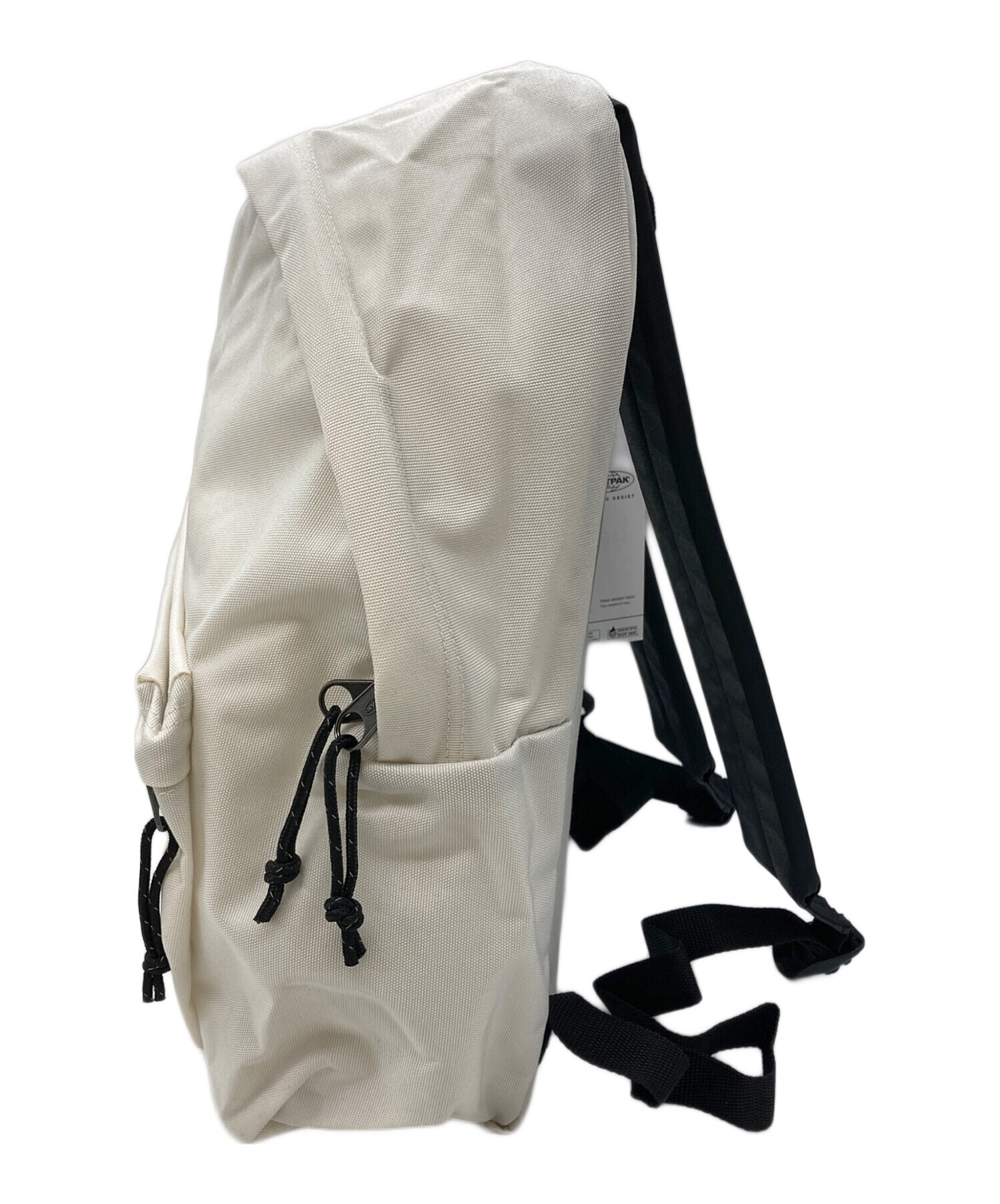 中古・古着通販】EASTPAK (イーストパック) PADDED PAKRb ホワイト 未