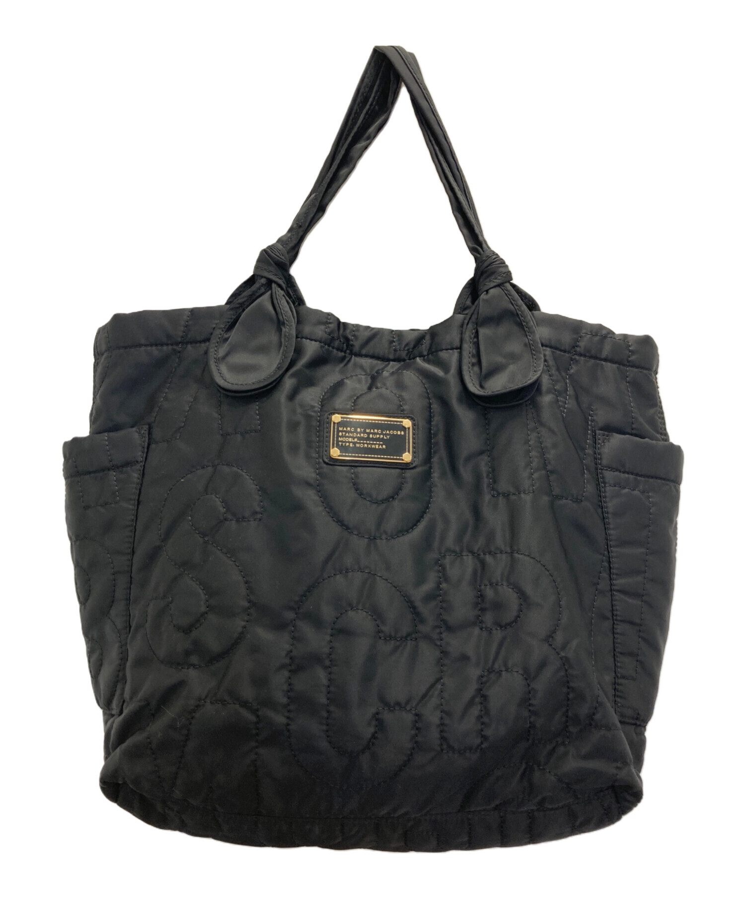 MARC BY MARC JACOBS キルティングケース 中古・古着通販】Marc by Marc Jacobs (マークバイマークジェイコブス