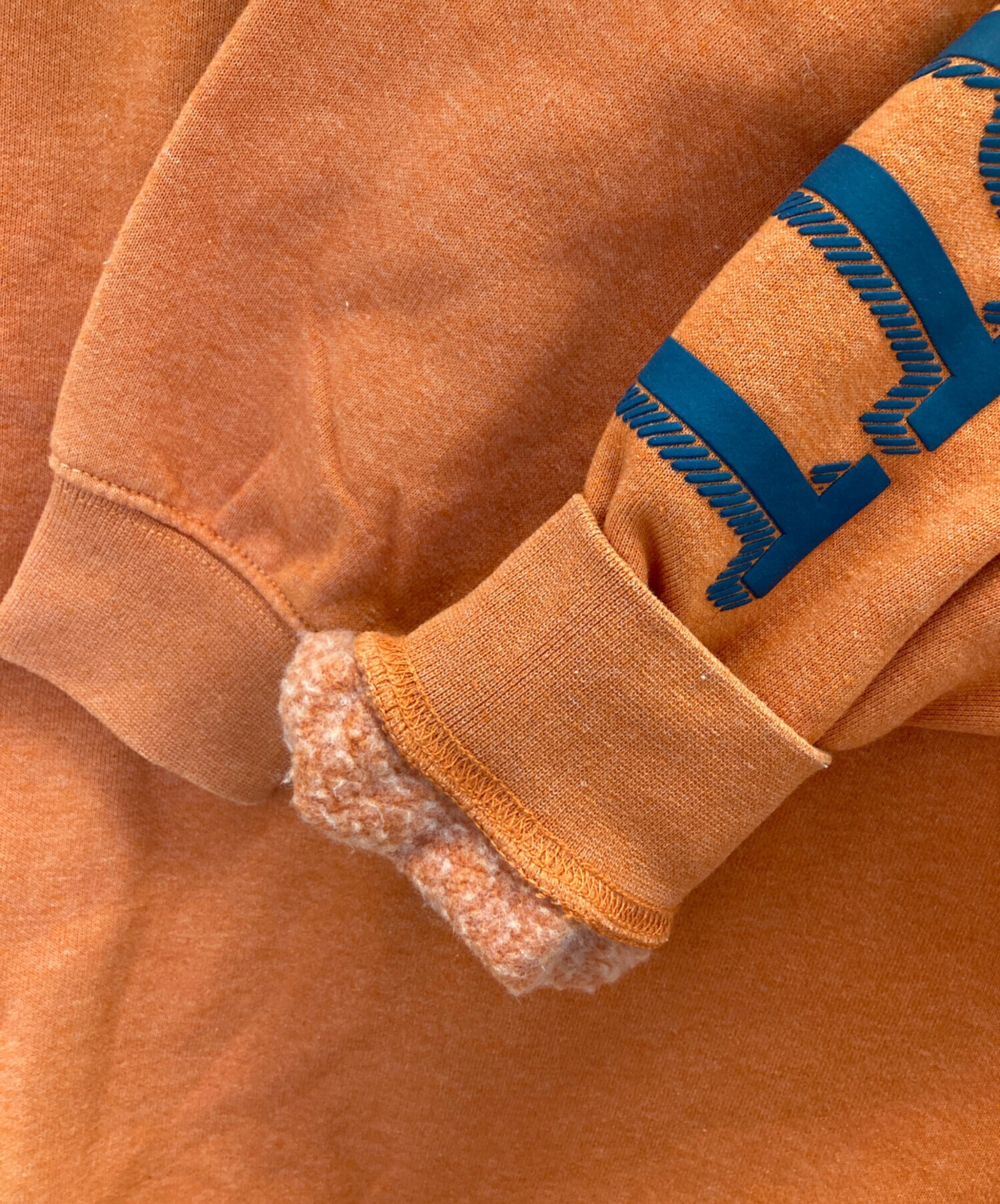 中古・古着通販】CarHartt (カーハート) クルーネックスウェット 