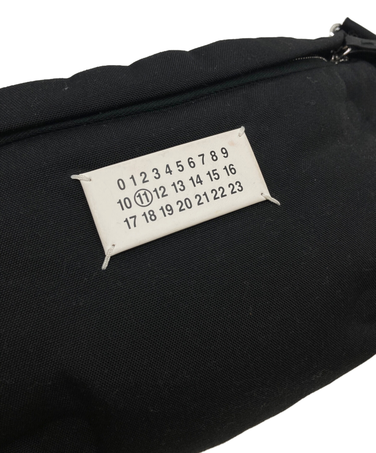 中古Maison Margiela グラムスラム スポーツベルトバッグ ブラック 中古・古着通販】Maison Margiela (メゾンマルジェラ) グラムスラム