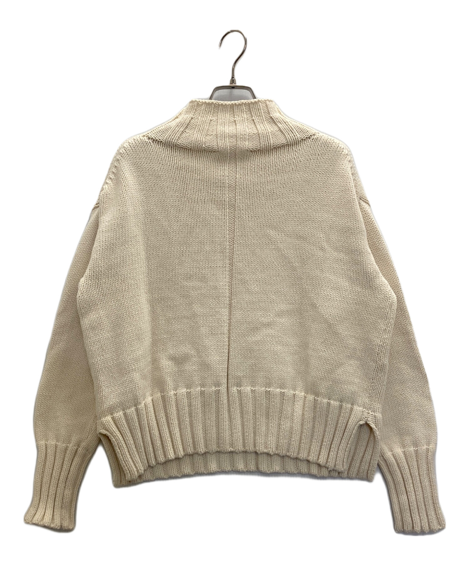美品 THE ROW ザロウ 長袖 Vネック ニット セーター サイズXS ベージュ レディース 古着 中古 USED THE ROW - THE ROW ザ ロウ ニット・セーター M ベージュ 【古着