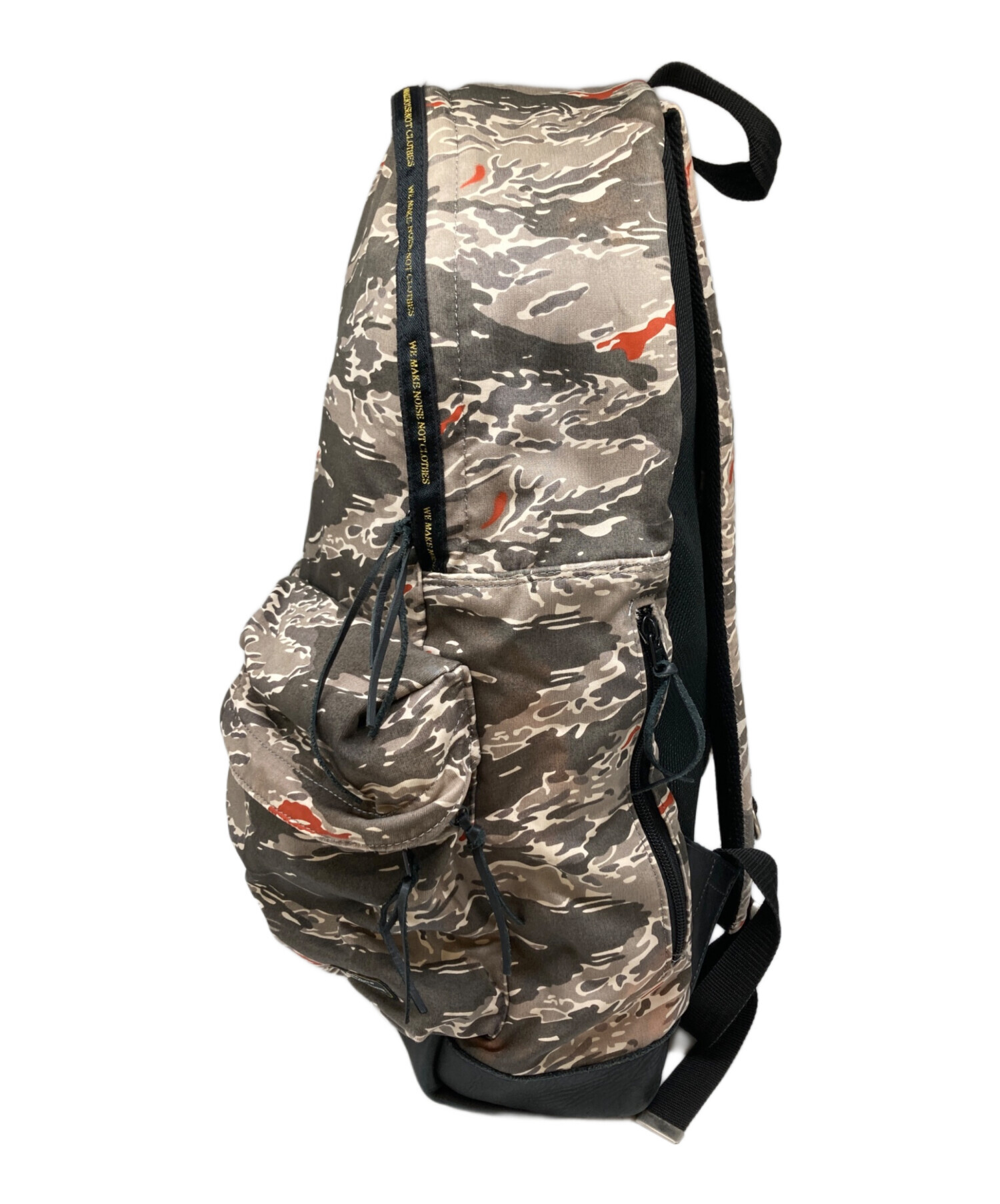迷彩 リュック ブランド THE NORTH FACE 迷彩柄リュックサック 30L 