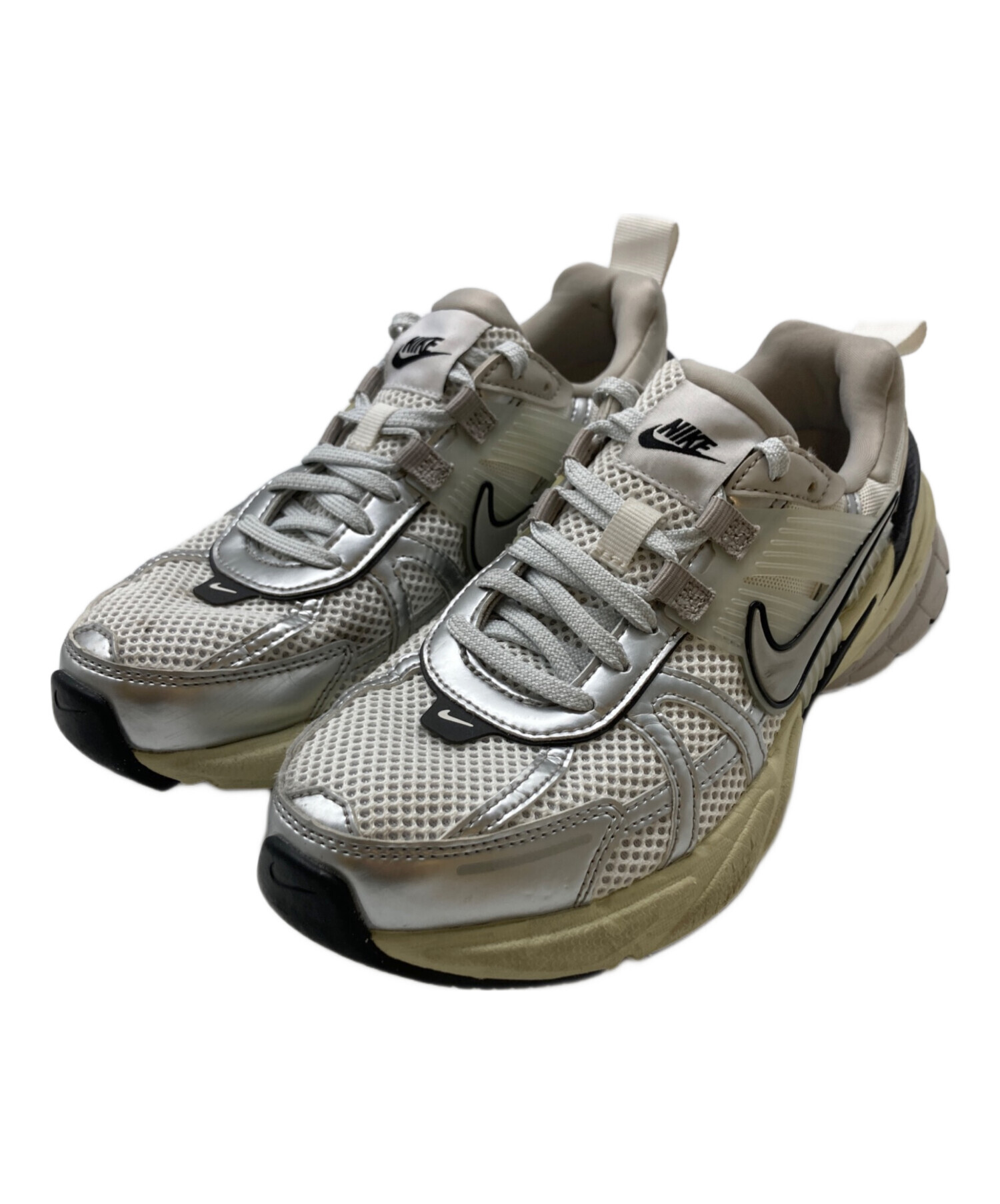 中古・古着通販】NIKE (ナイキ) スニーカー ホワイト サイズ:24