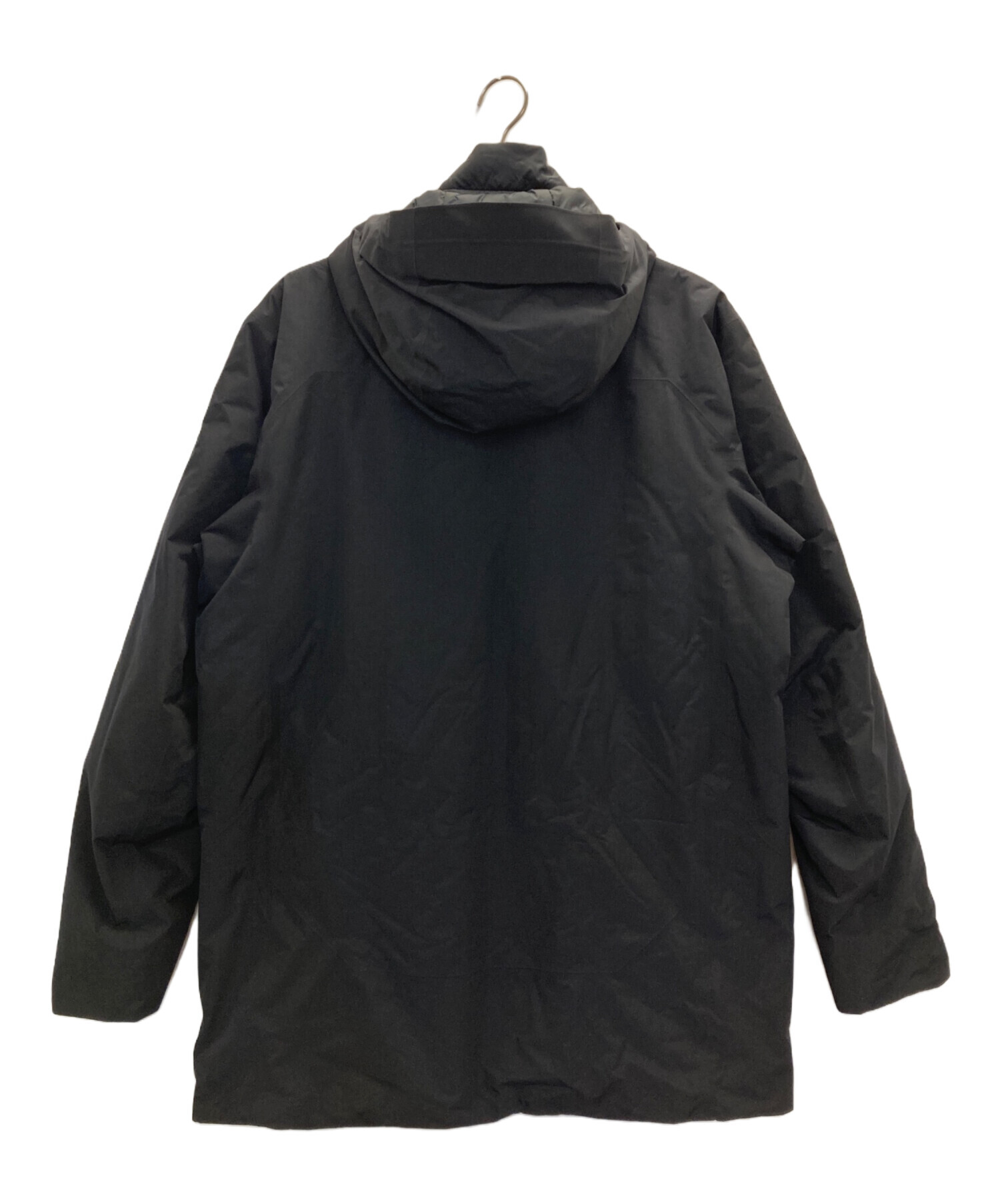 ARC'TERYX アークテリクス マグナスコート ゴアテックスM 黒 中古・古着通販】ARC'TERYX (アークテリクス) マグナスコート ブラック