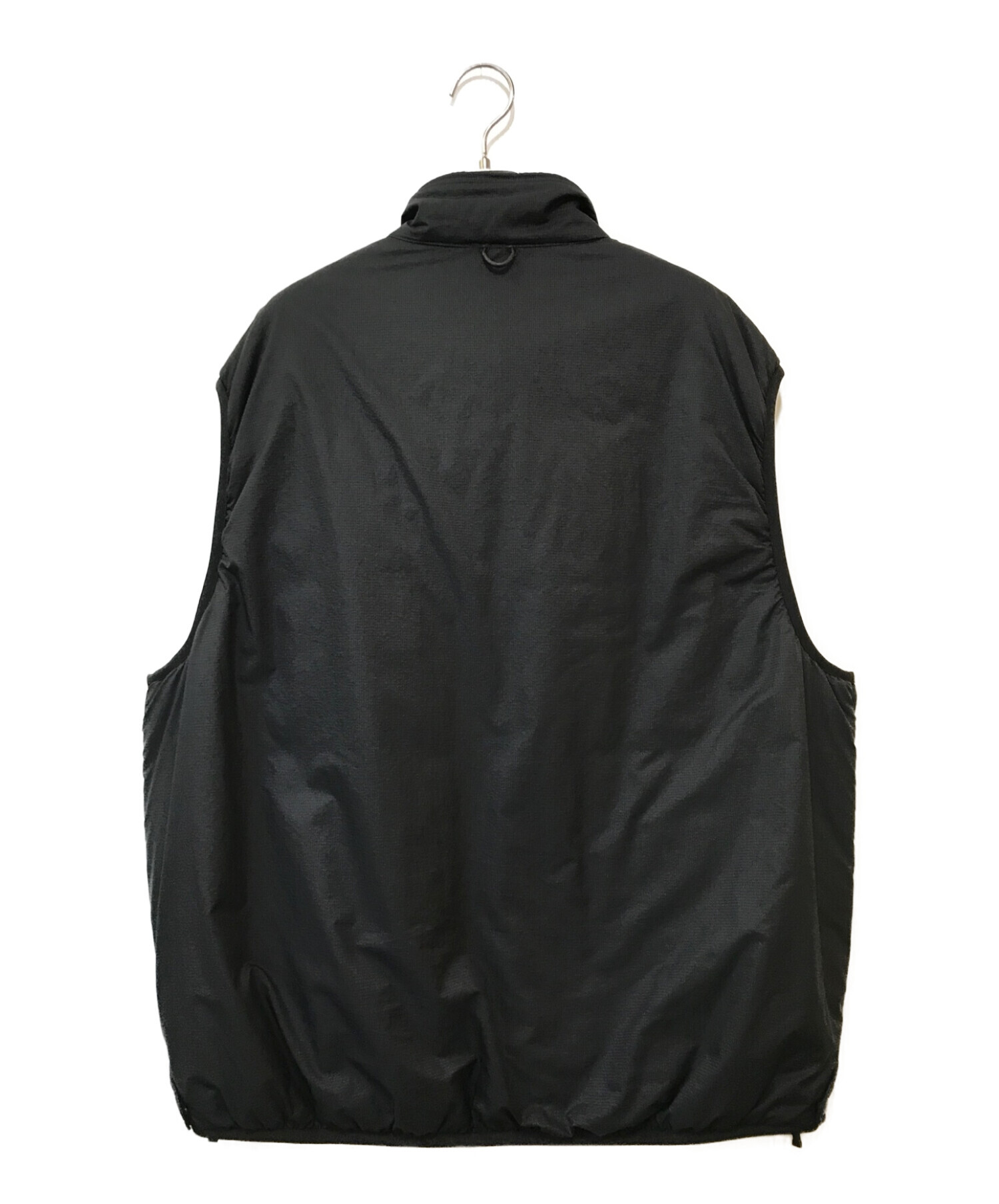 DAIWA PIER39 / TECH REVERSIBLE PULLOVER PUFF VEST/ナイロンベスト/M/BLK/BJ-23023W 中古・古着通販】DAIWA PIER39 (ダイワ ピア39) TECH REVERSIBLE