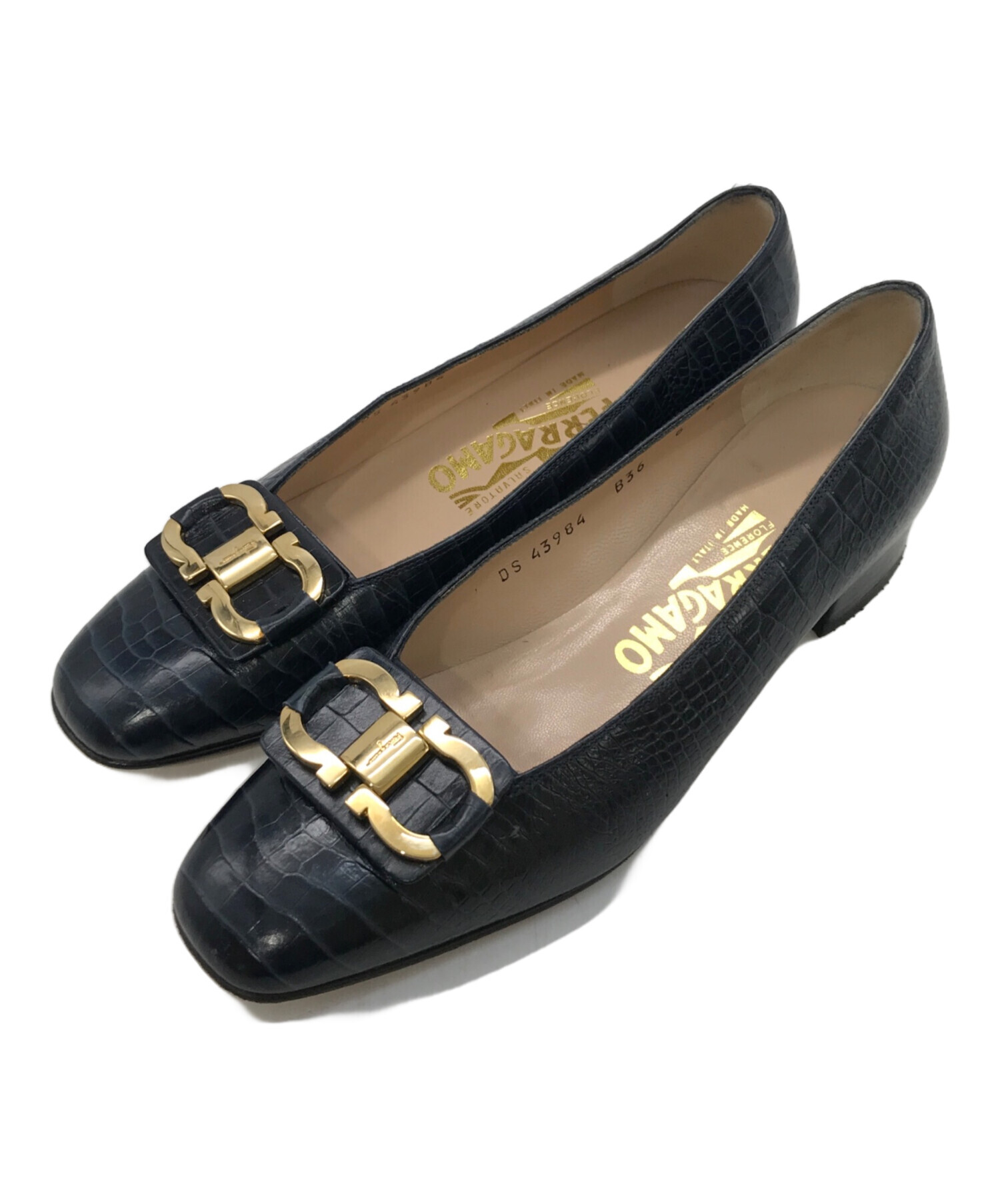 Ferragamo ネイビー パンプス リボン付き Ferragamo 風 リボンパンプス navy♡の通販 by Jewel cafe's