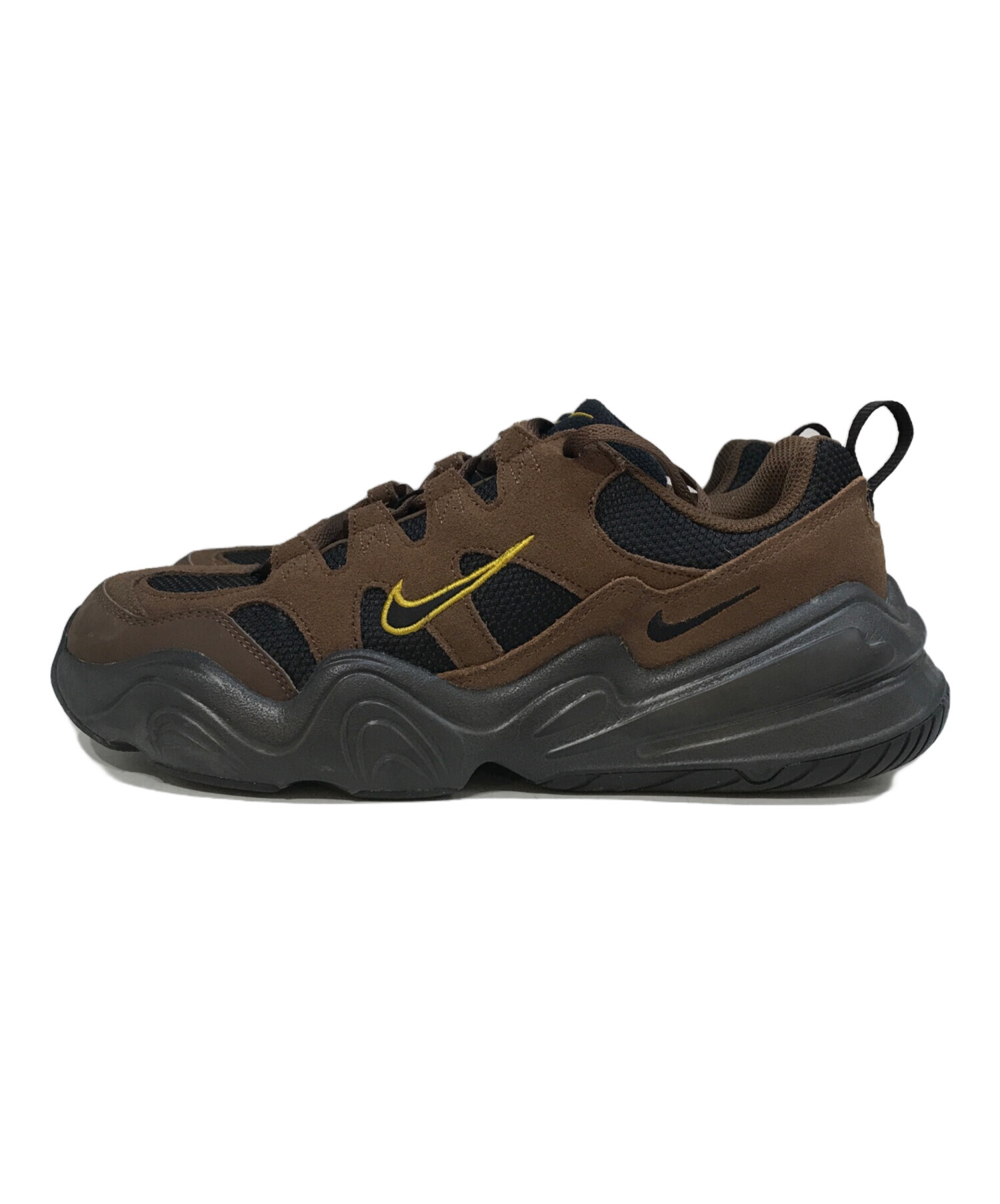 中古・古着通販】NIKE (ナイキ) TECH HERA ブラウン サイズ:27.5 