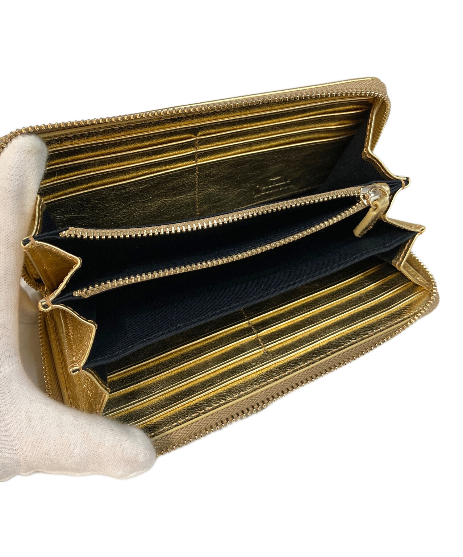 【箱付未使用品】ヴィヴィアンウエストウッド ラウンドファスナー 長財布 ゴールド 中古・古着通販】Vivienne Westwood (ヴィヴィアンウエストウッド