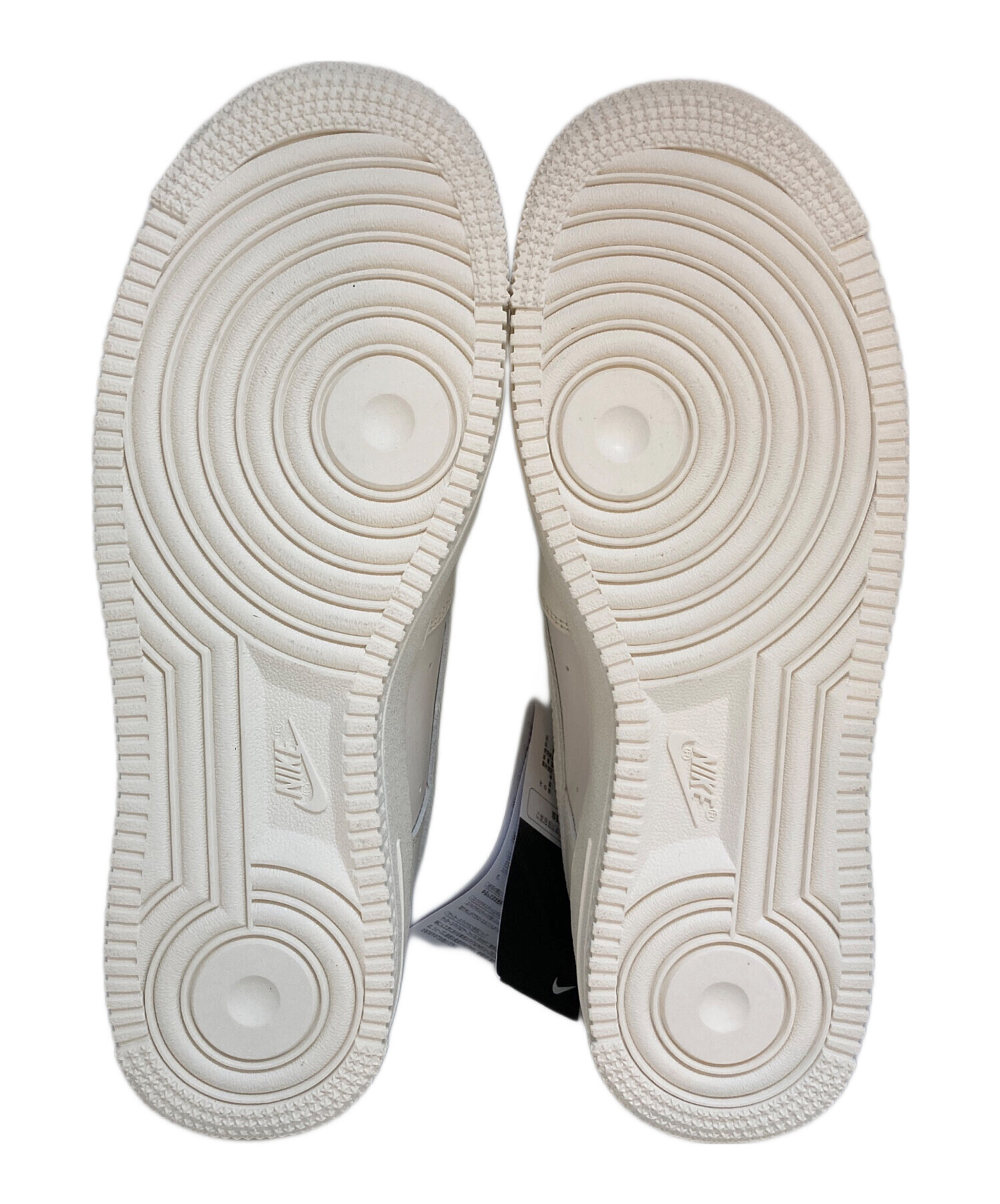 中古・古着通販】NIKE (ナイキ) WMNS AIR FORCE 1 07 ESS HF1058-133 