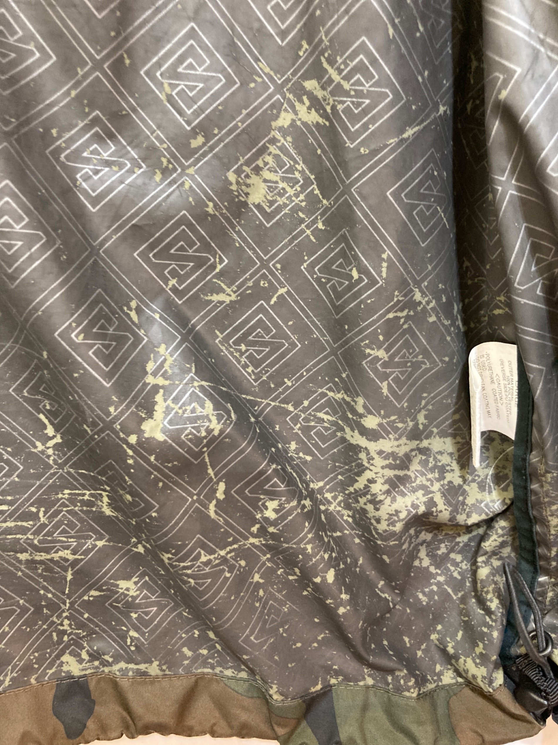 中古・古着通販】stussy (ステューシー) カモフラマウンテンパーカー