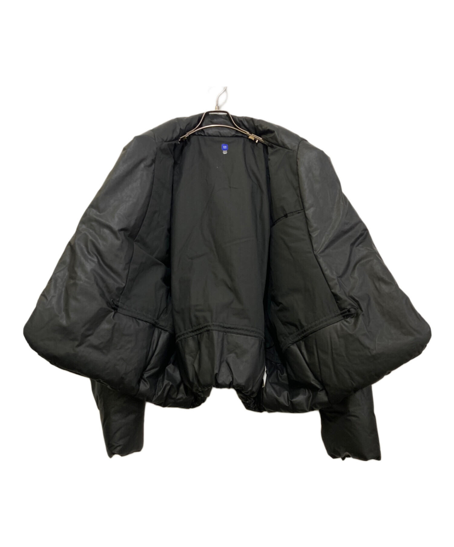中古・古着通販】yeezy gap (イージーギャップ) ROUND JACKET ブラック