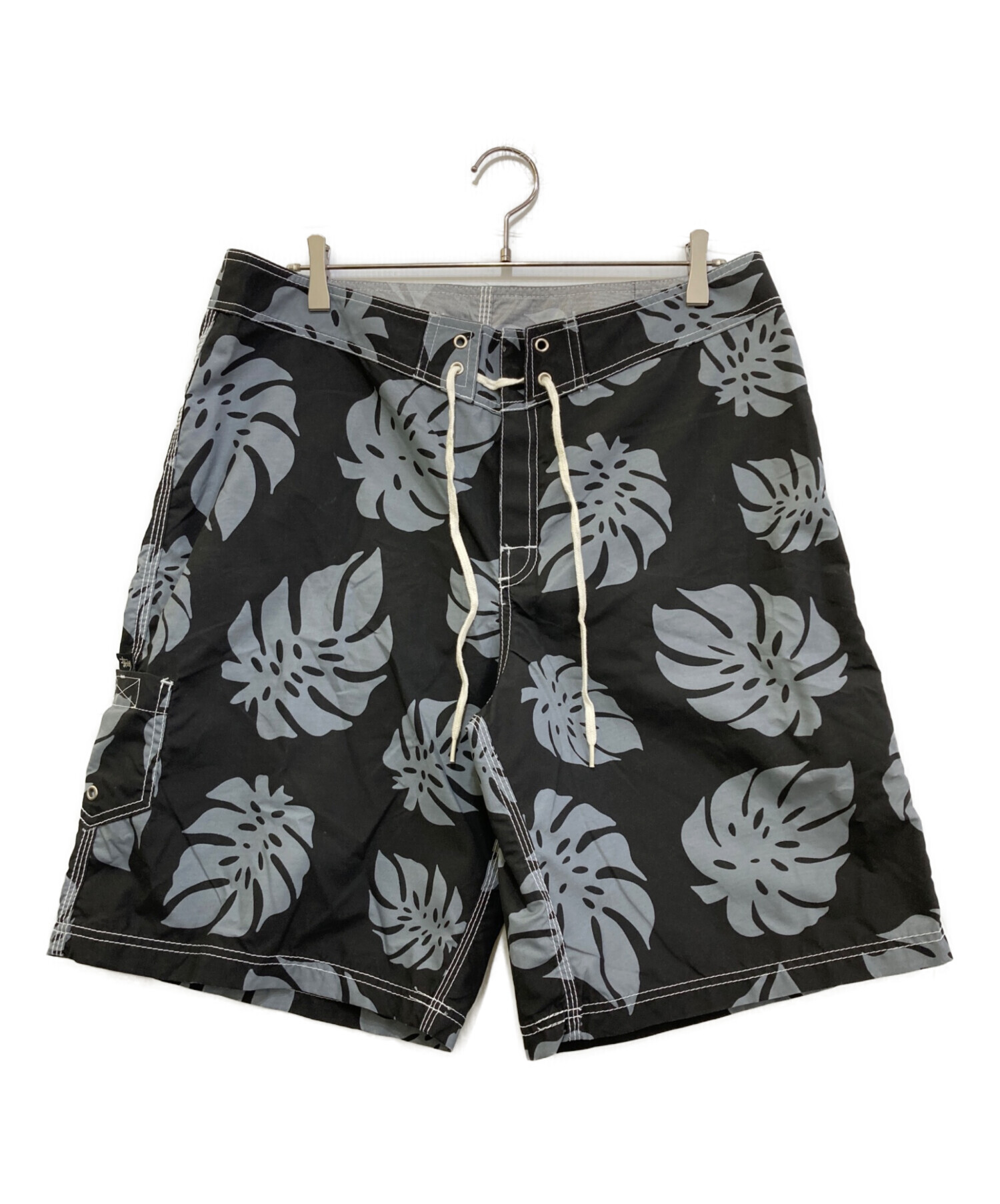中古・古着通販】stussy (ステューシー) ハーフパンツ ブラック サイズ