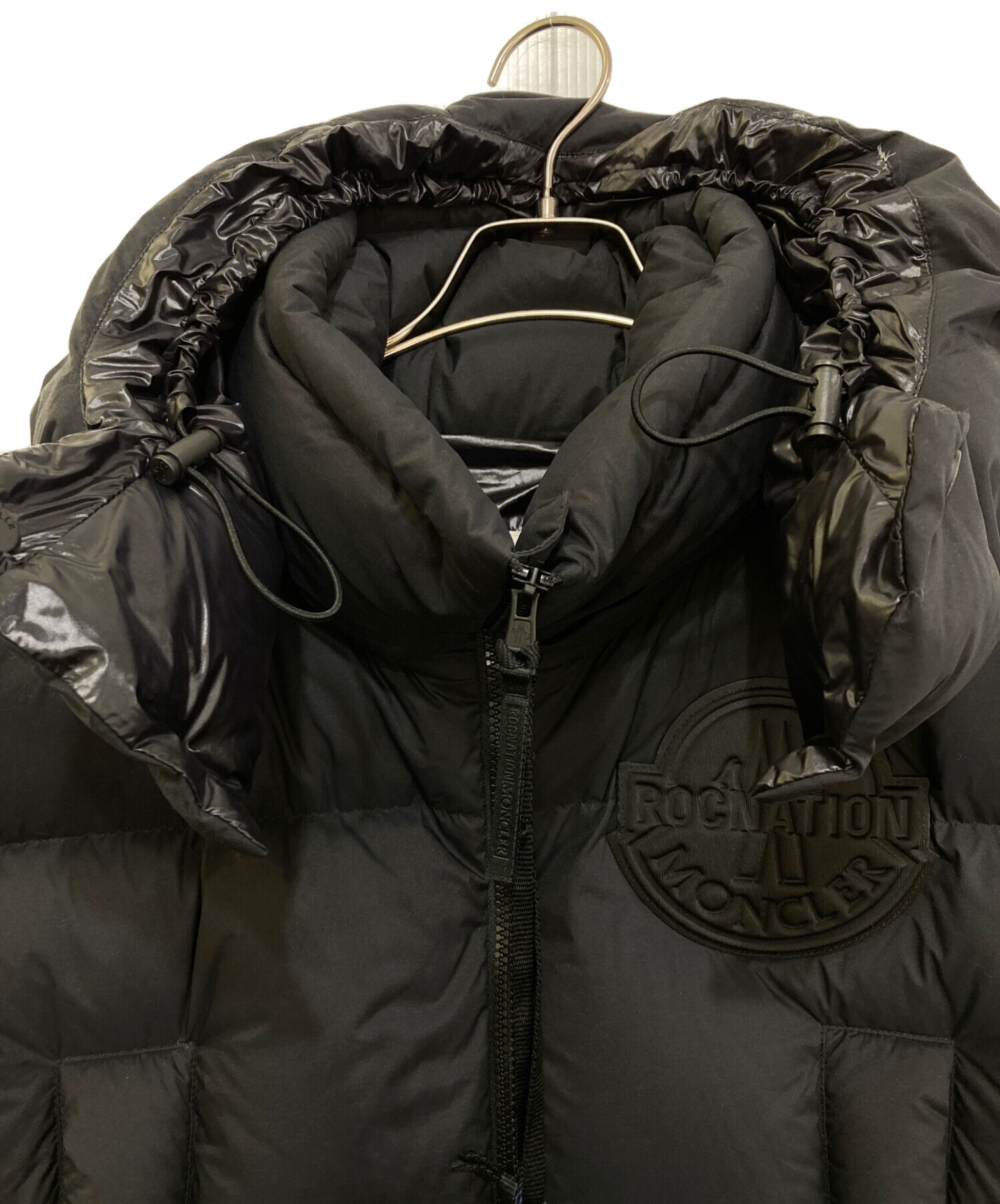 林檎さま専用 定価23万6000 未使用品 MONCLER LEMPA ベスト 中古・古着通販】MONCLER (モンクレール) APUS GILET ダウンベスト
