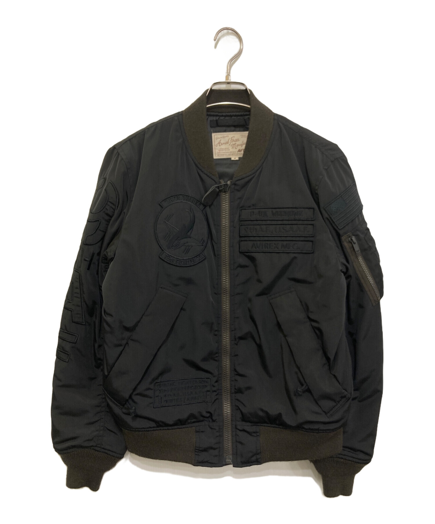 人気◆AVIREX MA-1 TIGER SHARK フライトジャケット M 中古・古着通販】AVIREX (アヴィレックス) MA-1 TIGER SHARK