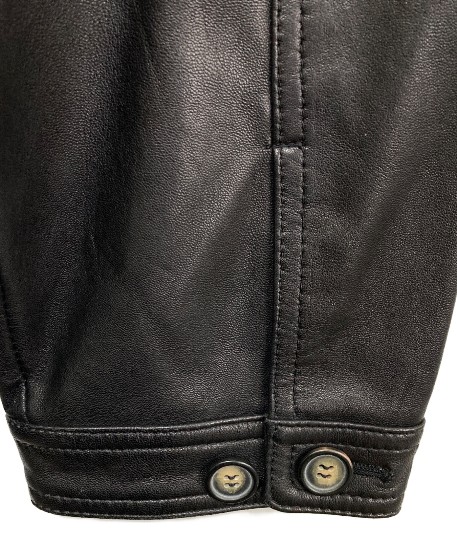 美品✨インターメッツォ ダーバン ラムレザー カーコート 羊革 ブラック L 美品✨インターメッツォ ダーバン ラムレザー カーコート 羊革