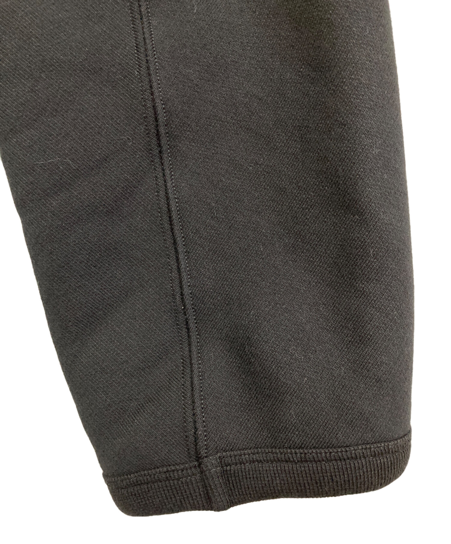 中古・古着通販】Ferragamo (フェラガモ) スウェットシャツ ブラック 